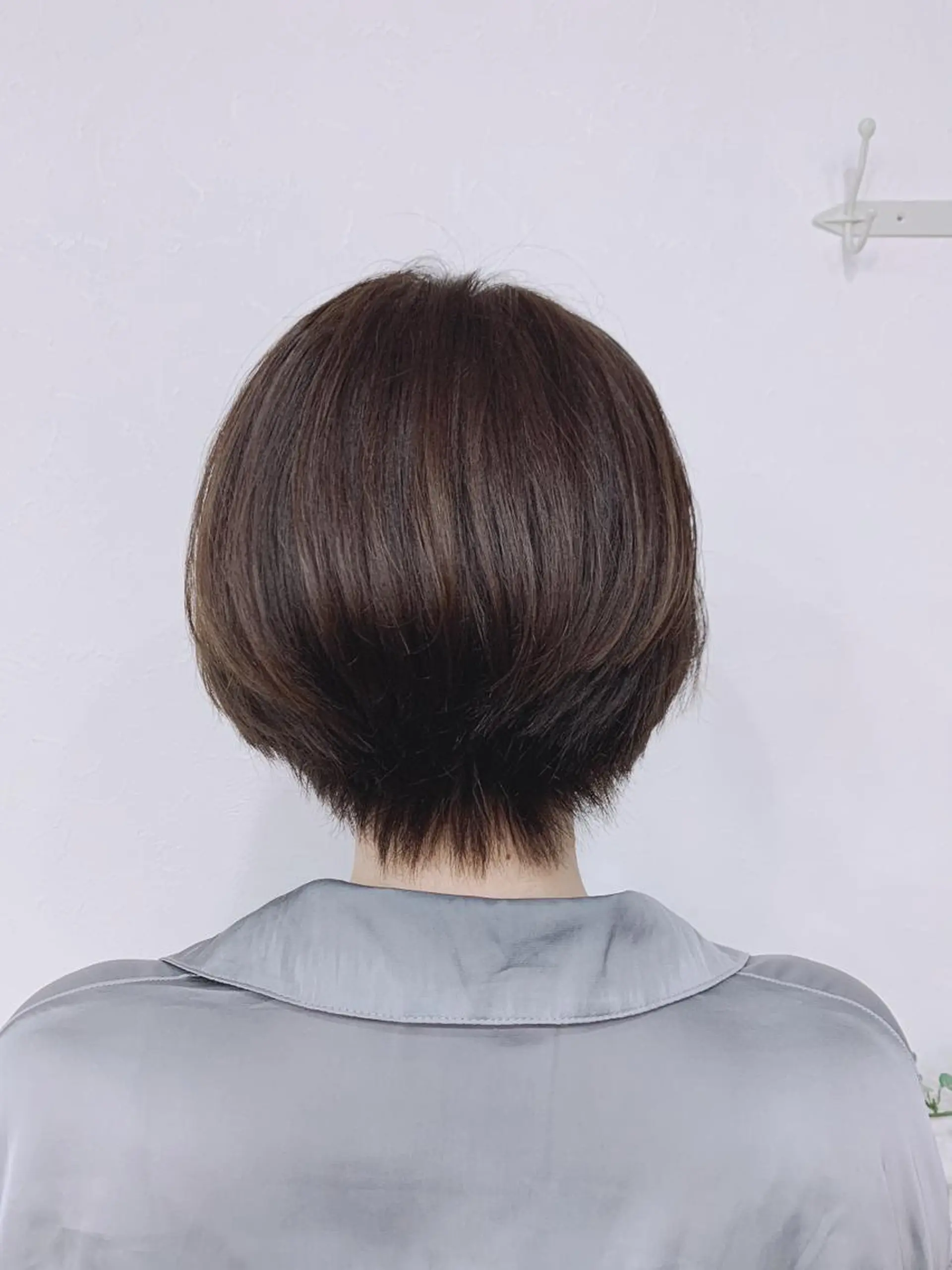 ショート カラー 安藤 まどかのヘアスタイル