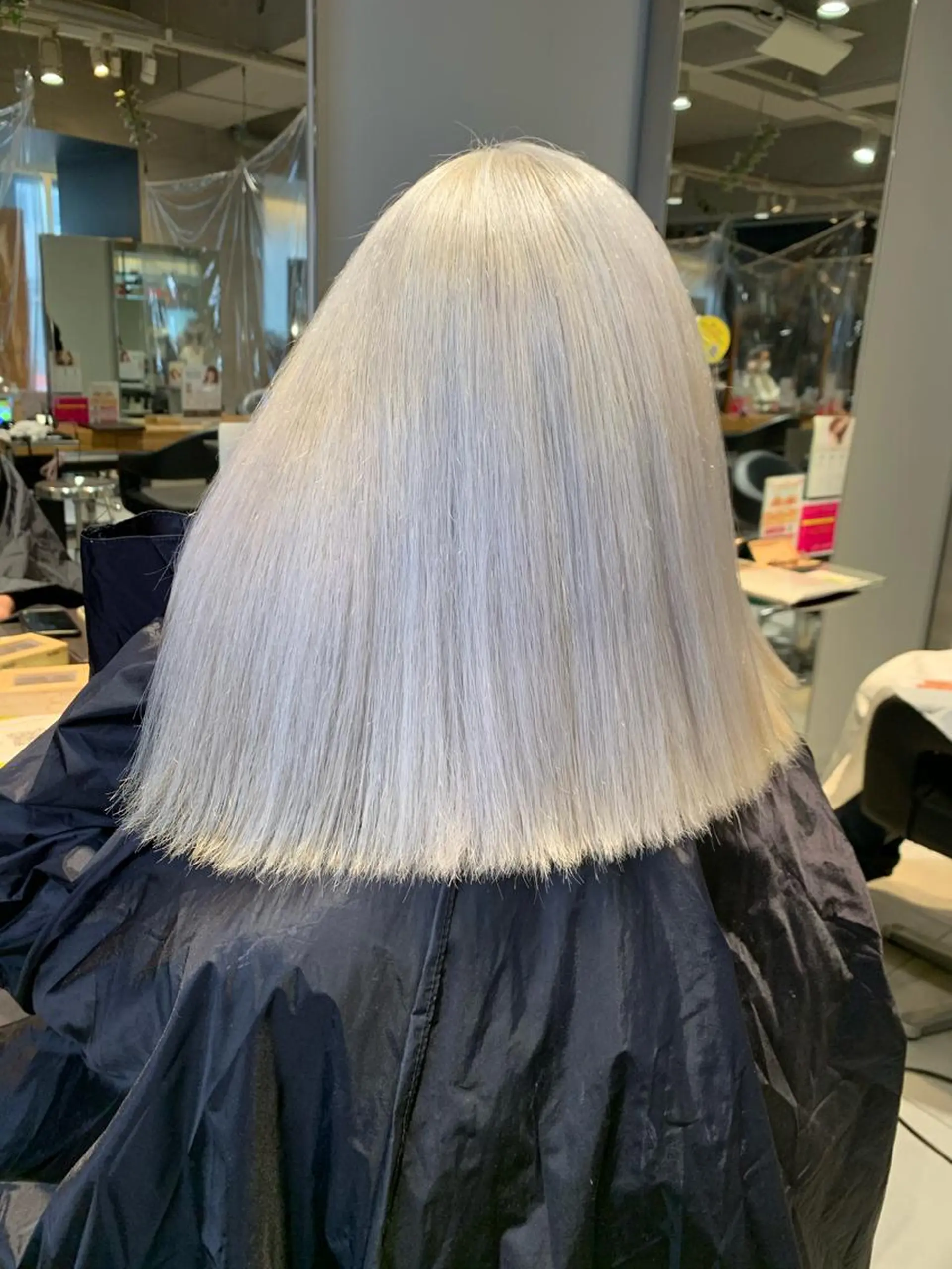 ミディアム カラー パーマ ヘアアレンジ メンズ キッズ ネイル マツエク・マツパ 酸性ストレート 髪質改善大槻勇樹のヘアスタイル