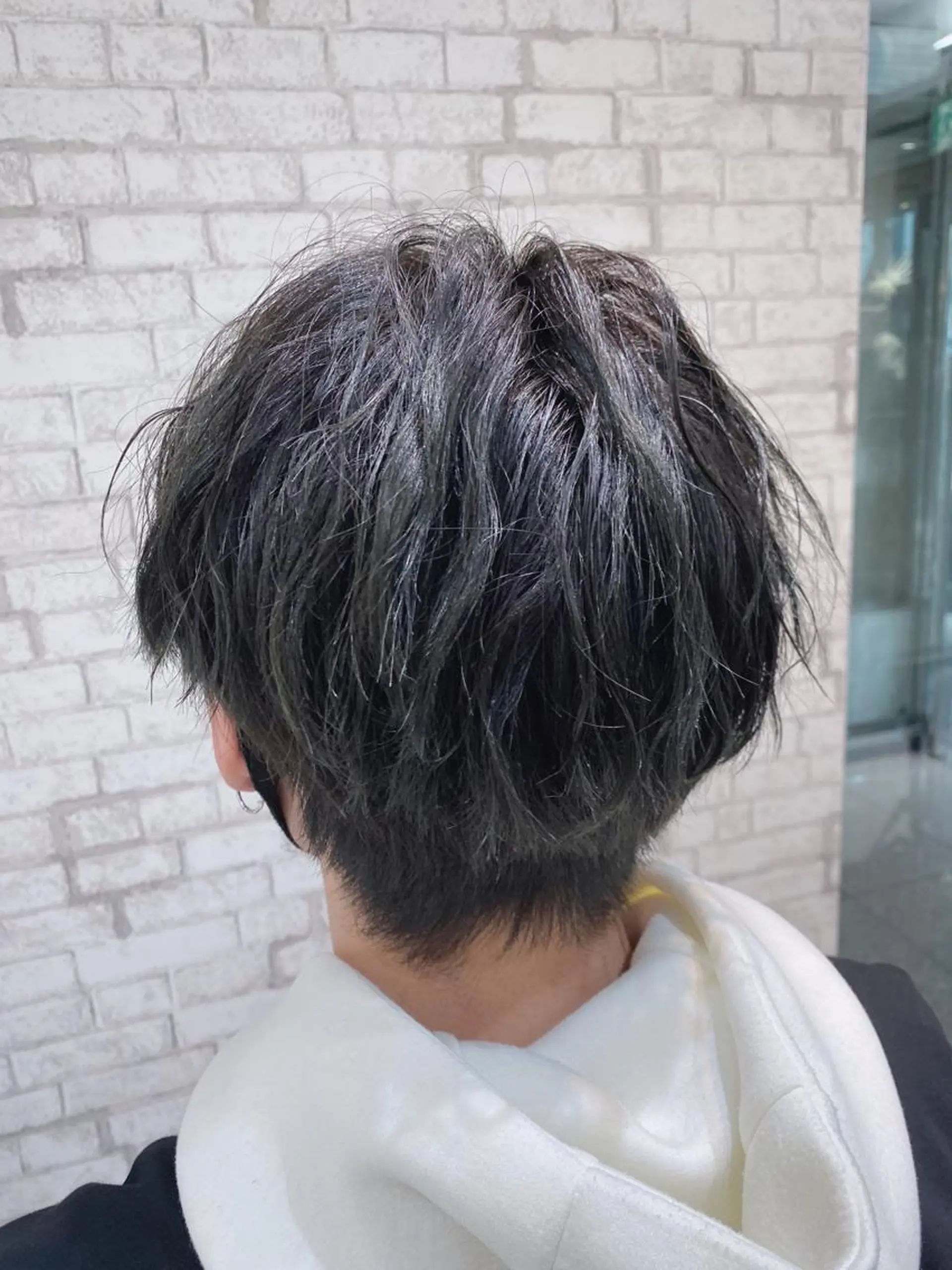 ショート ヘアアレンジ メンズ ブリーチなし艶カラー 東家のヘアスタイル