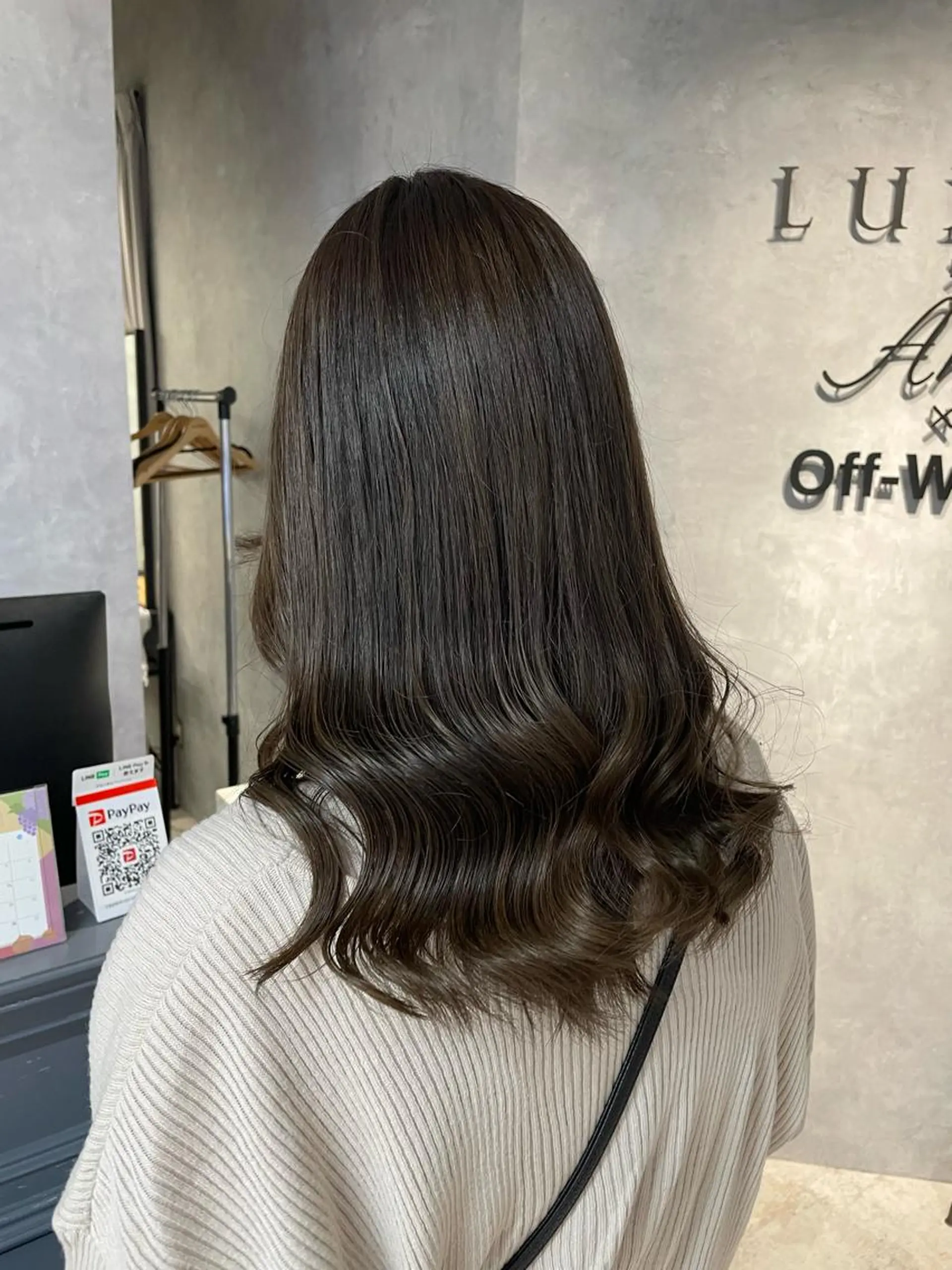 セミロング Cielro/ダブル カラー/西田咲希のヘアスタイル