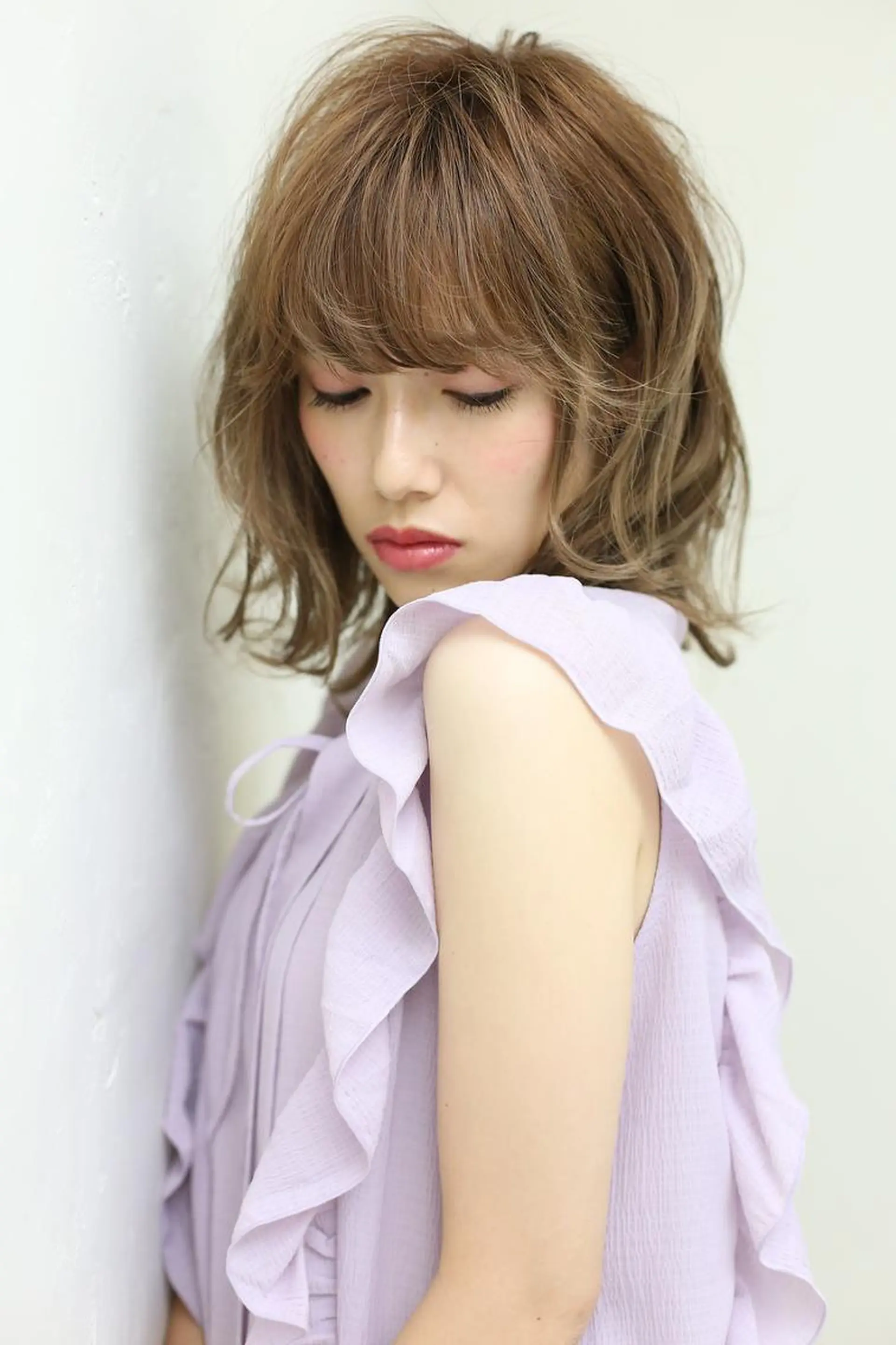 ミディアム 小林 永佳のヘアスタイル