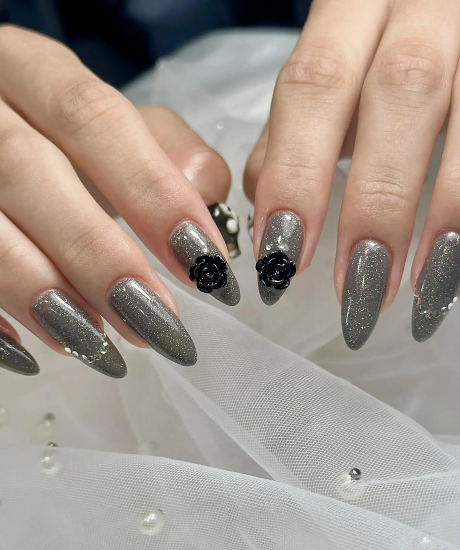 ネイル フットネイル ジェルネイル マグネットネイル 持ち込み ニュアンスネイル DL•BEAUTY / AKANEのネイルデザイン