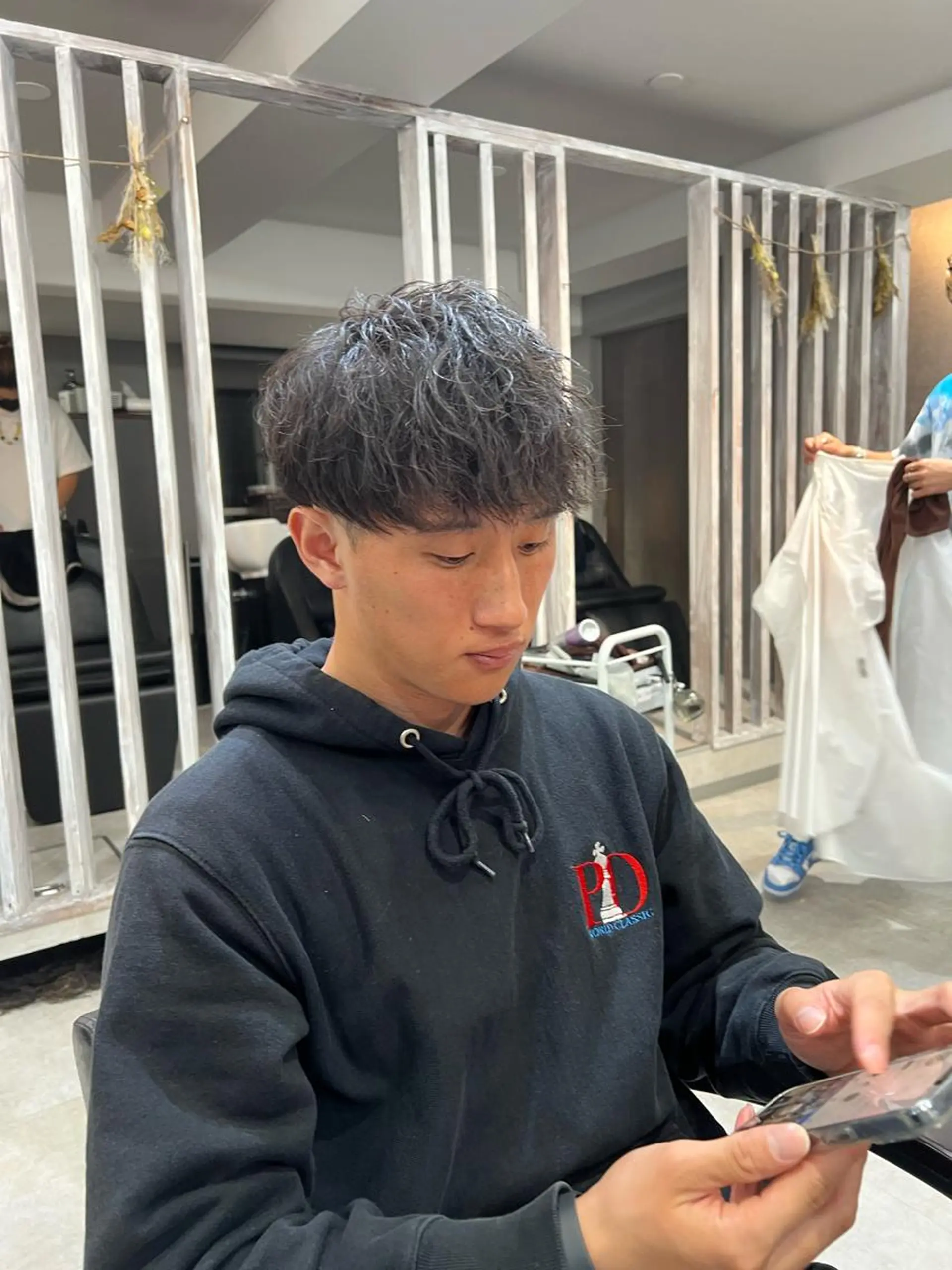 パーマ メンズ パーマ特化美容師 佐藤壮流のヘアスタイル