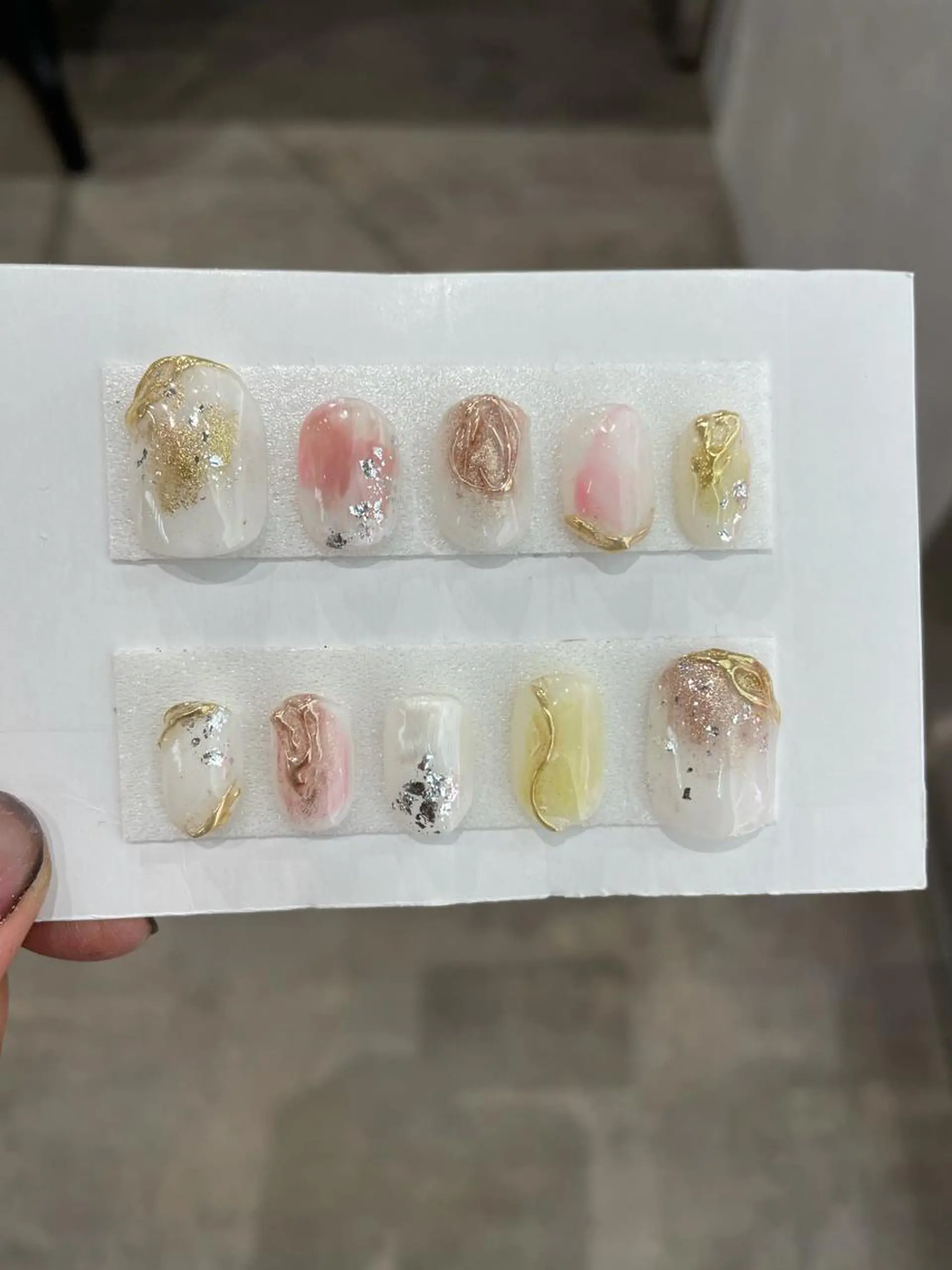 ネイル ネイルチップ ハンドネイル ナチュラル透明感🌱 小山美樹子のヘアスタイル