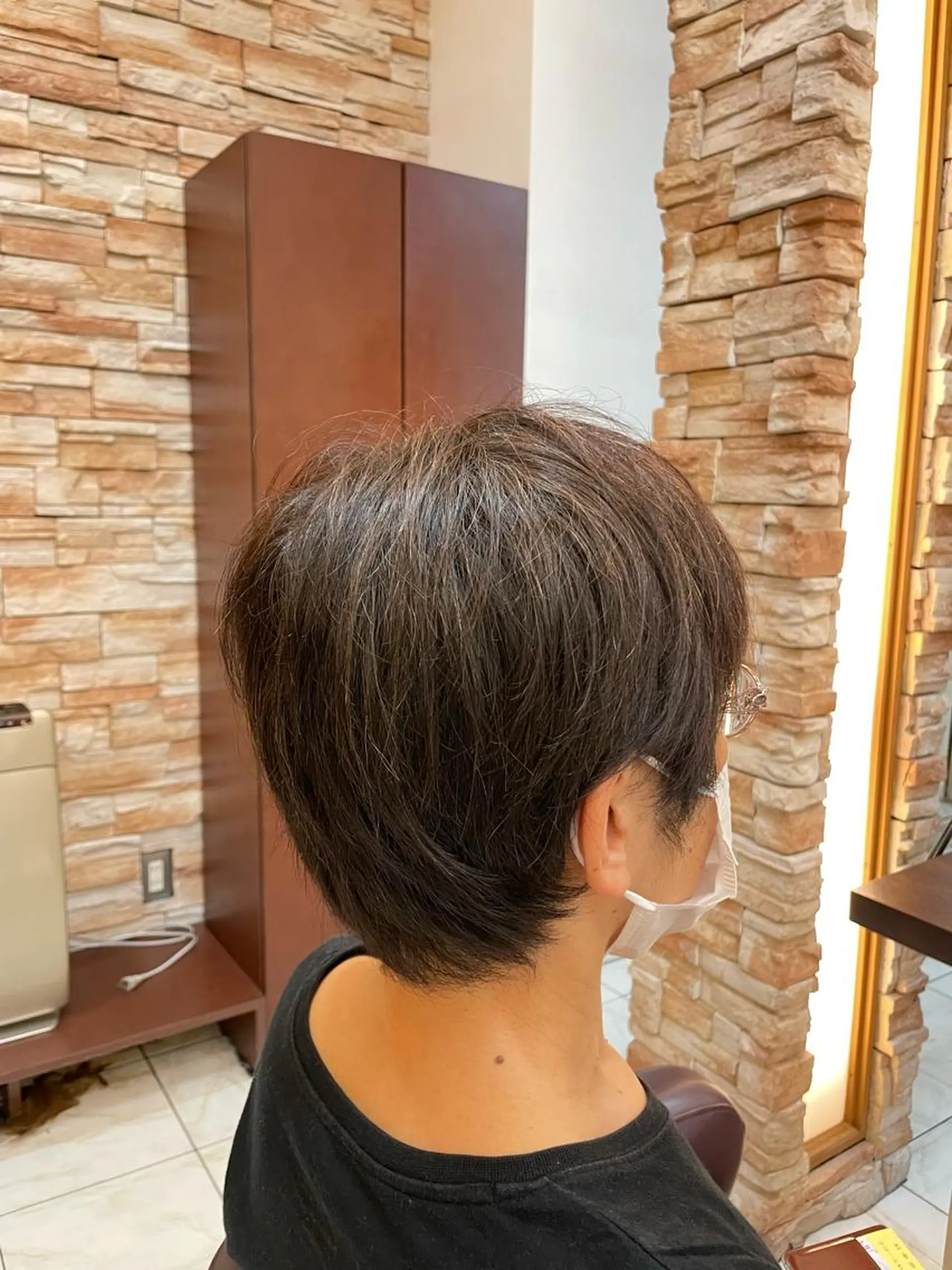 ショート 新籾 尚哉のヘアスタイル