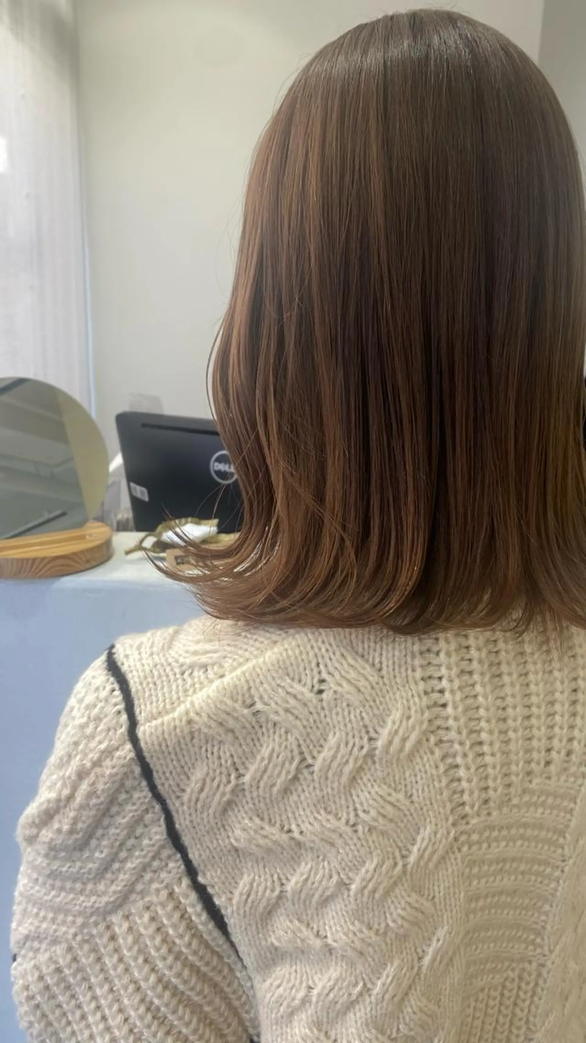 ミディアム カラー hair shioのヘアスタイル