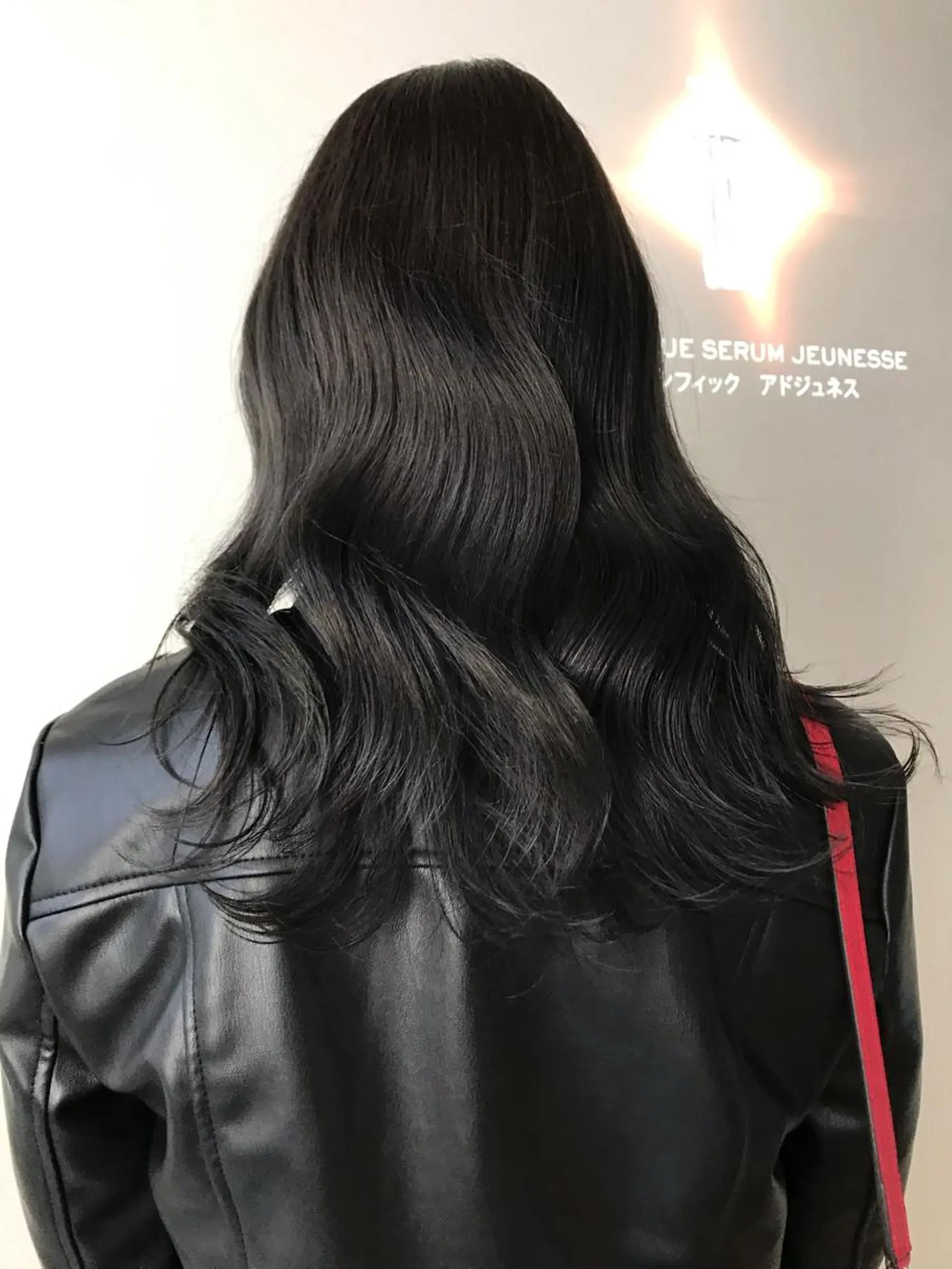 セミロング ヘアカラー 🇰🇷カルマパーマ kaito🇰🇷のヘアスタイル