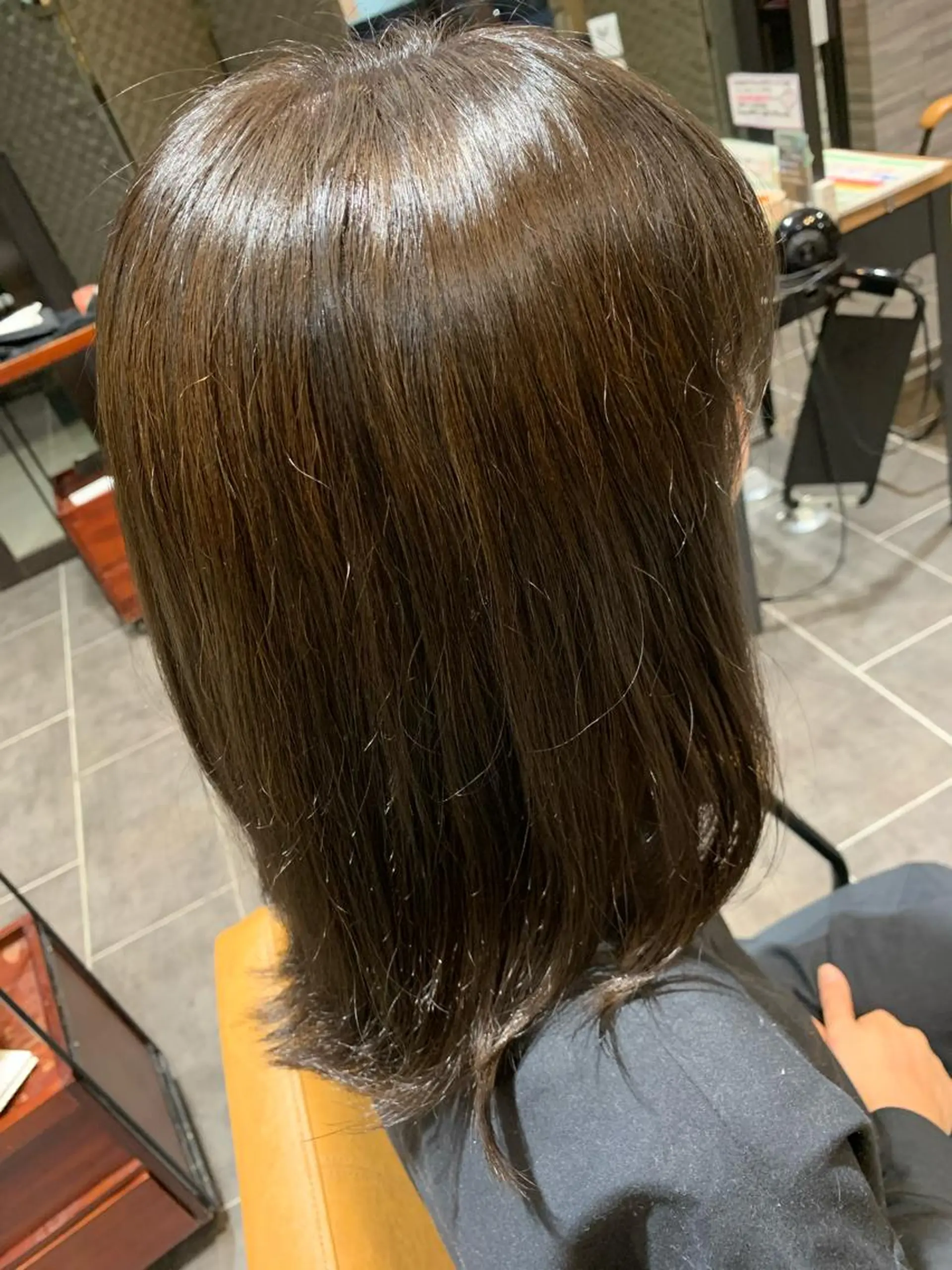 セミロング カラー ベージュカラー オリーブベージュ Gain Nanamiのエステ・リラクイメージ