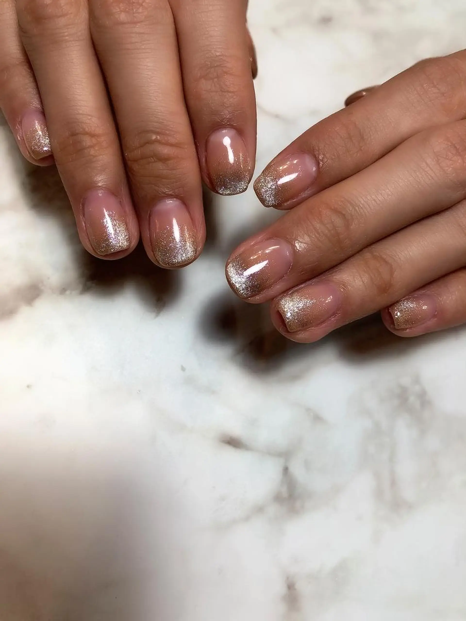 ネイル グラデーション マグネットネイル マグネットワンカラー ワンカラーネイル Nailist Honamiのネイルデザイン