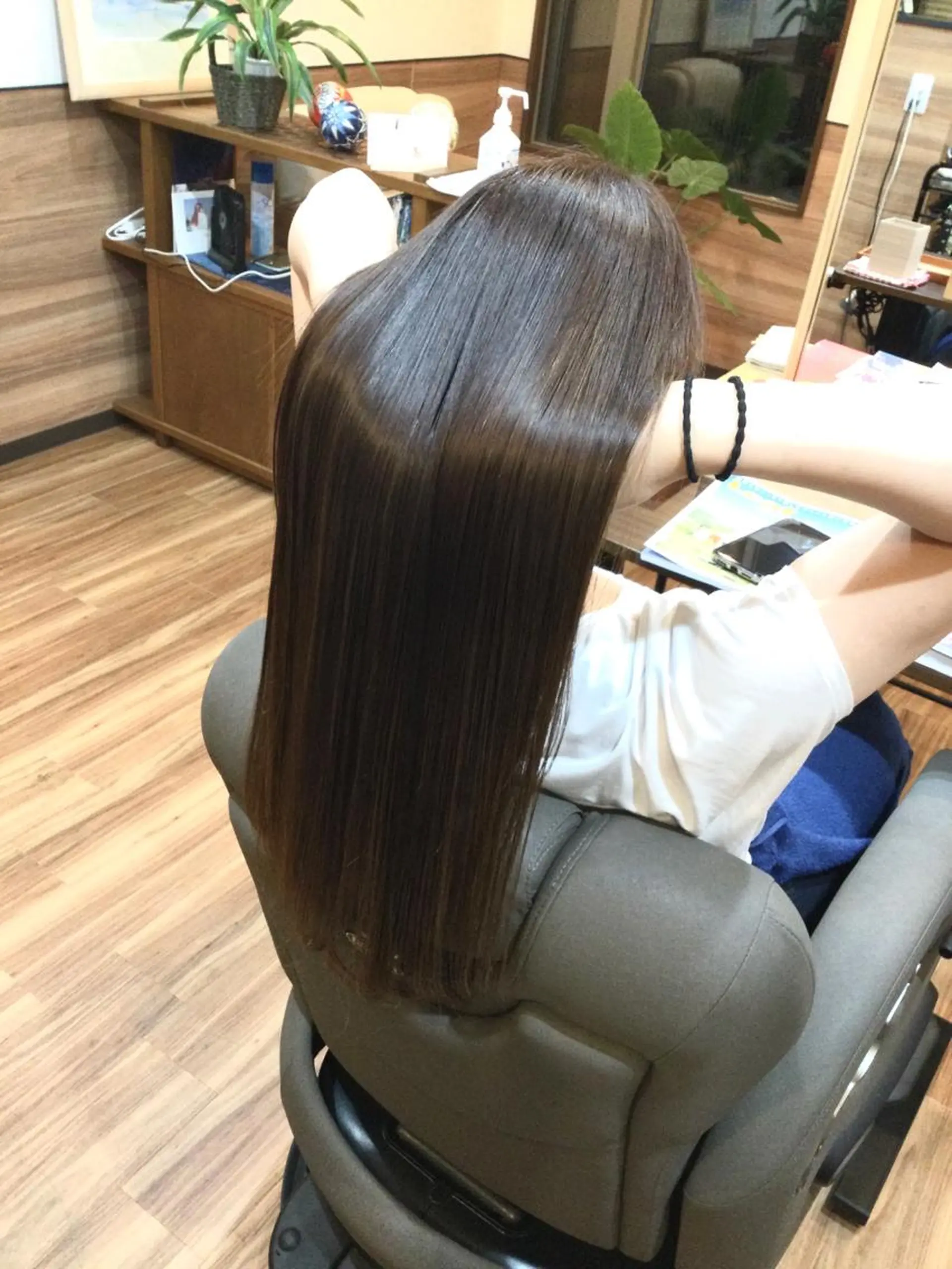 ロング カラー Annon プライベートサロンのヘアスタイル