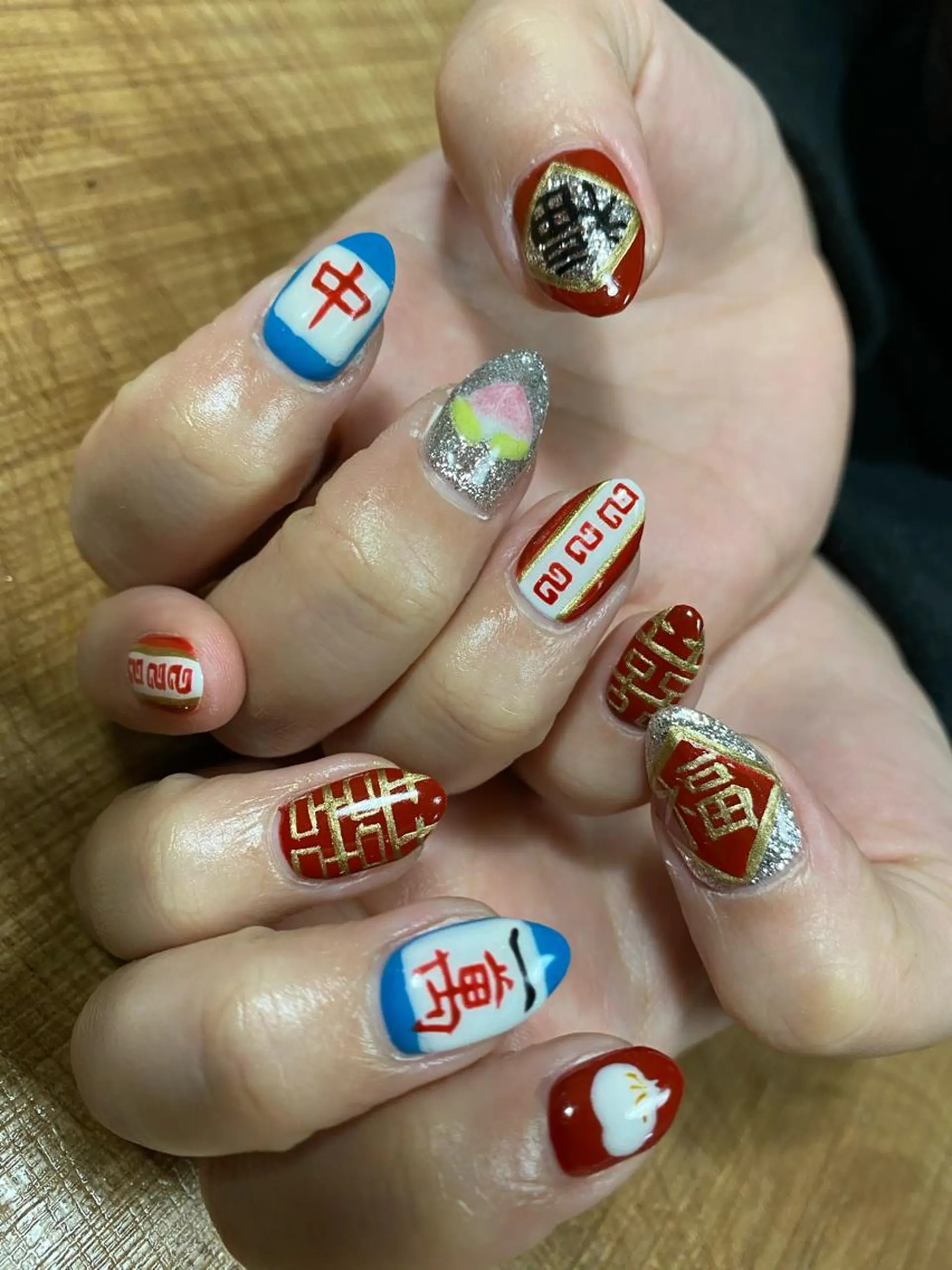 ネイル ハンドネイル ハンドケア 安藤 Charlotteのネイルデザイン