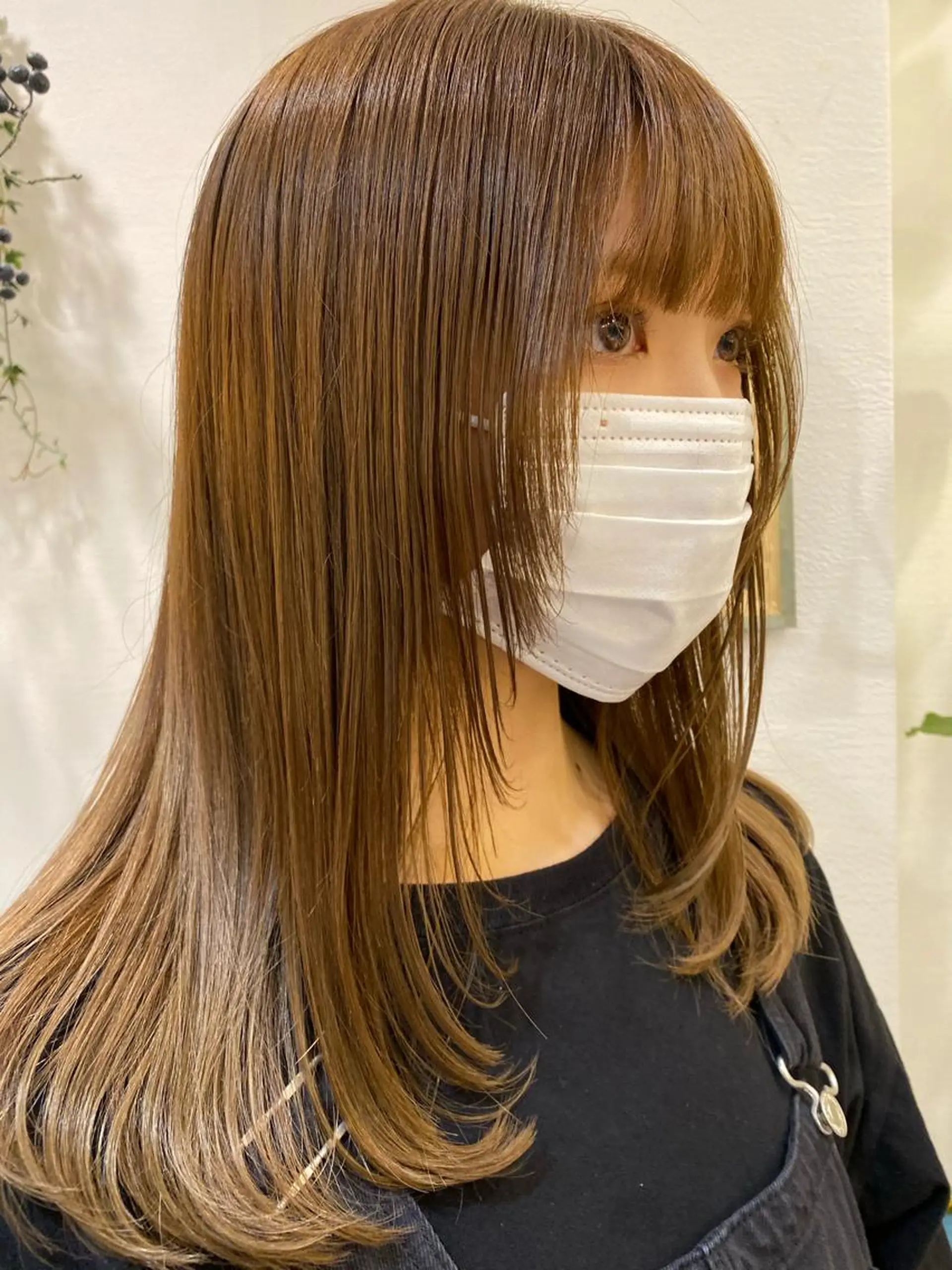 セミロング 顔周り/ブリーチなし /縮毛矯正🫧伊勢のヘアスタイル