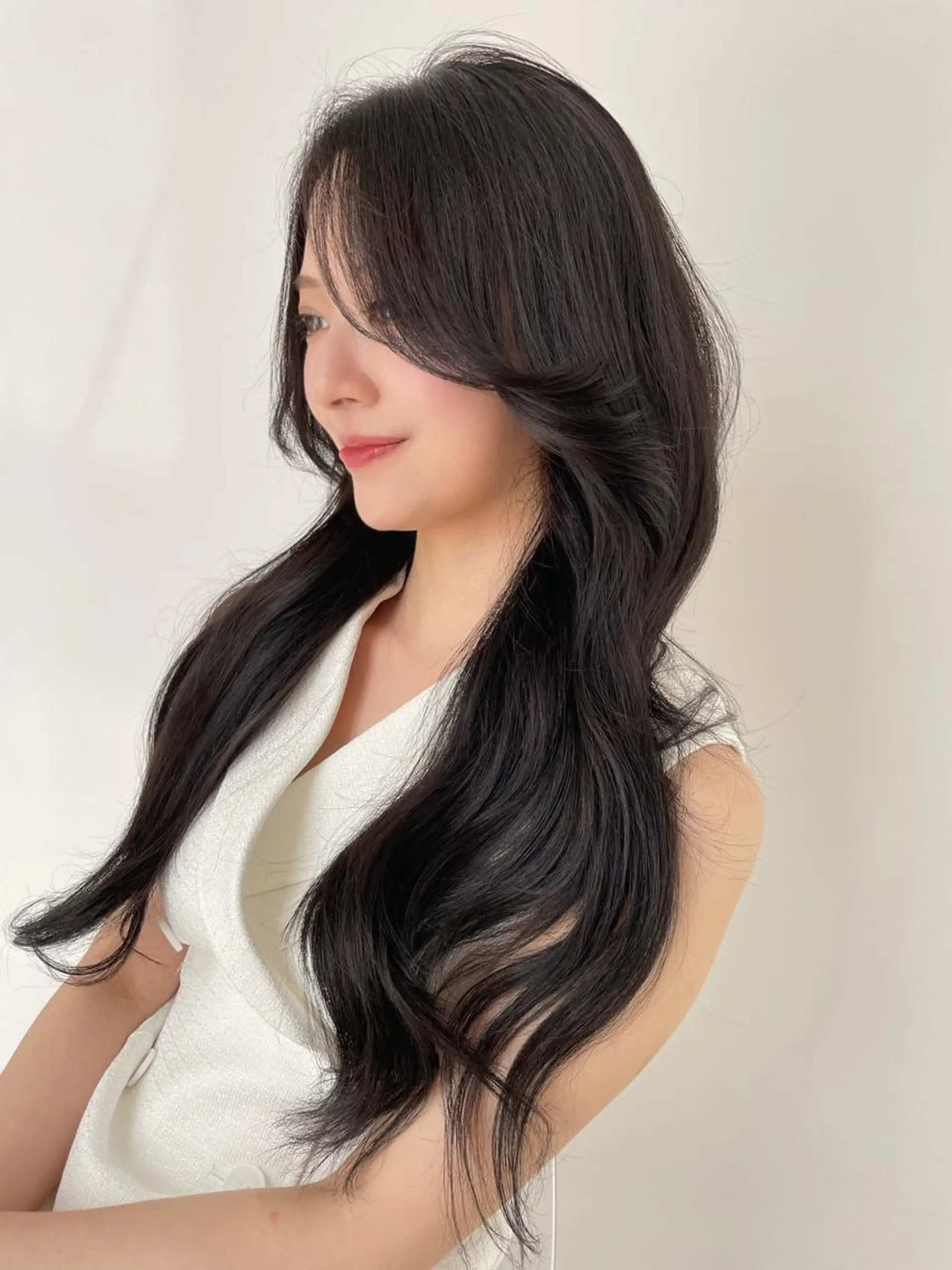 ロング カラー ブルーカラー ブルーグレー ブルーグレージュ 透明感カラー グレージュ ヘアカラー トリートメント COA GINZA 空也/前髪/顔まわりのヘアスタイル