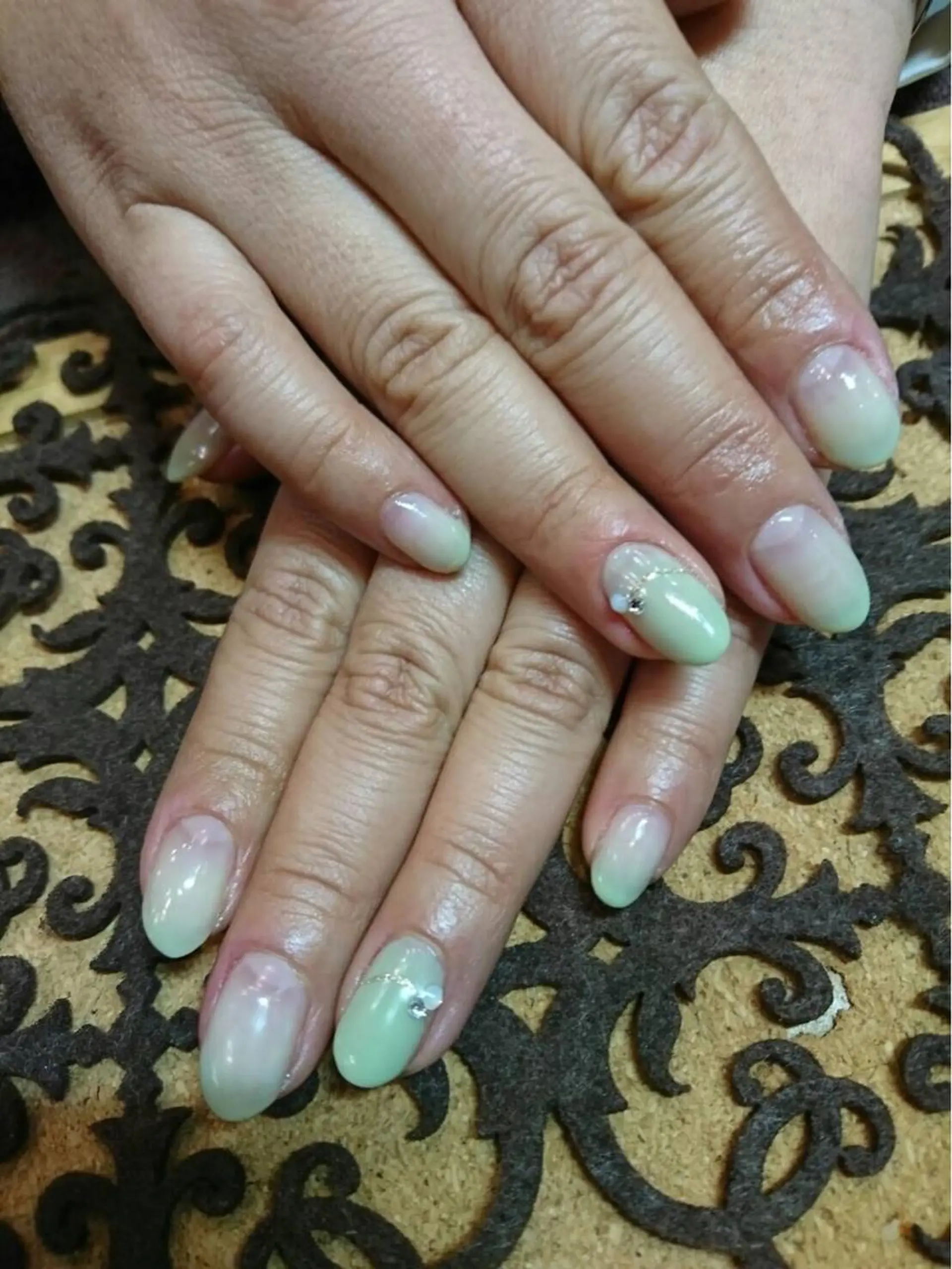 ネイル ハンドネイル センター南 eclatのネイルデザイン