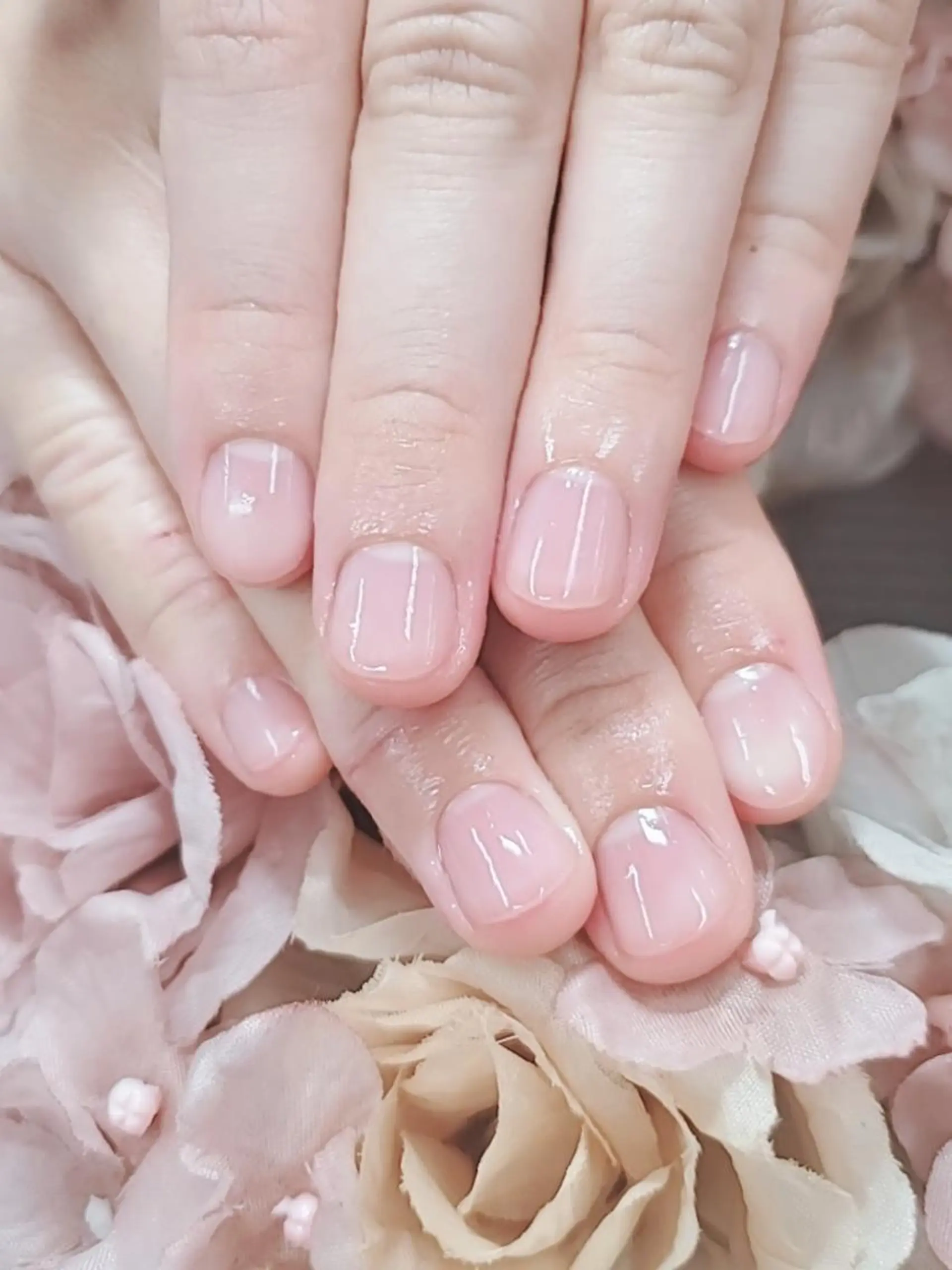 ネイル ハンドケア 金沢 聖美のネイルデザイン