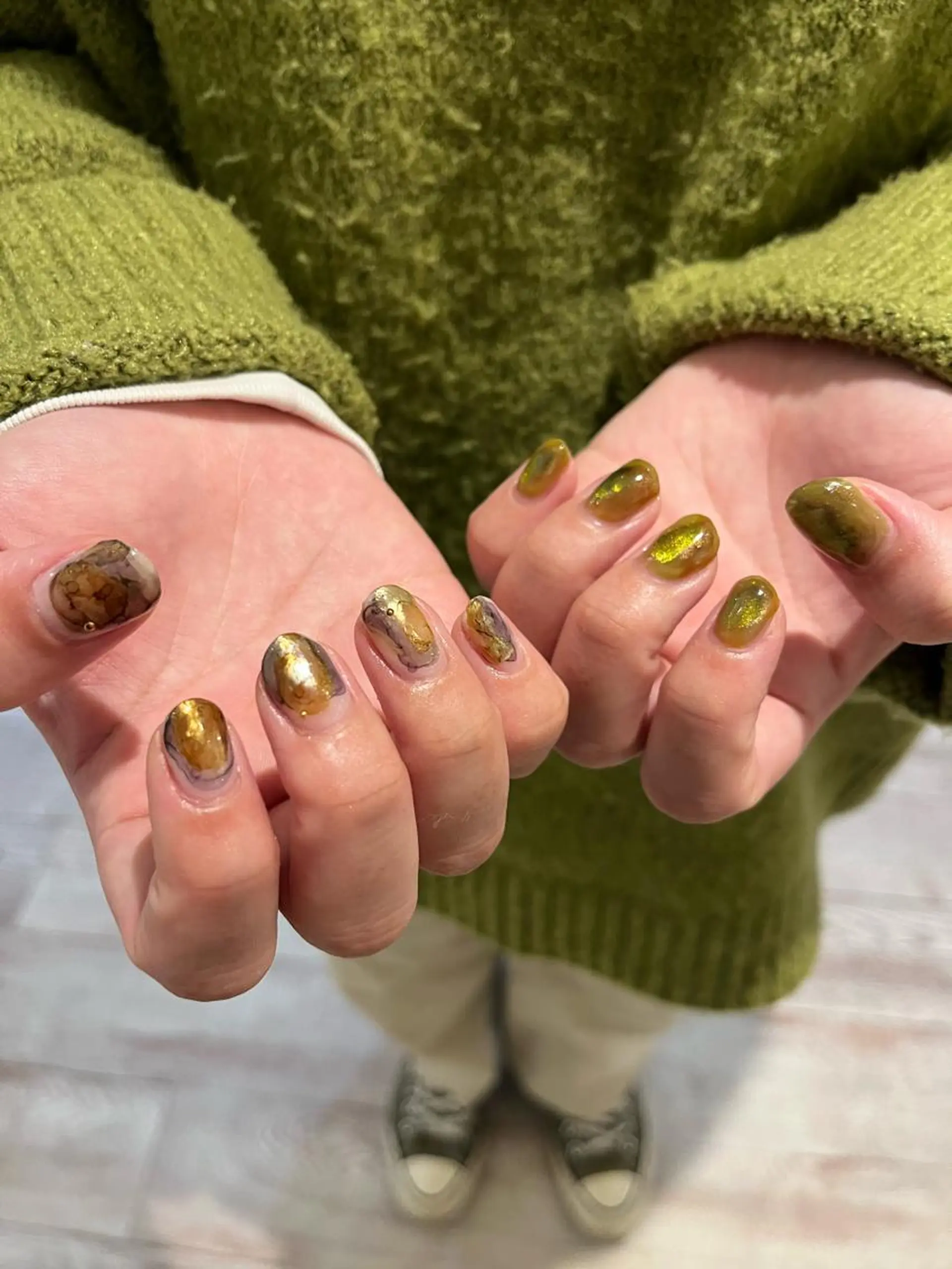 ネイル アートネイル ハンドネイル une／YUKINA 🫧大人nuanceのネイルデザイン