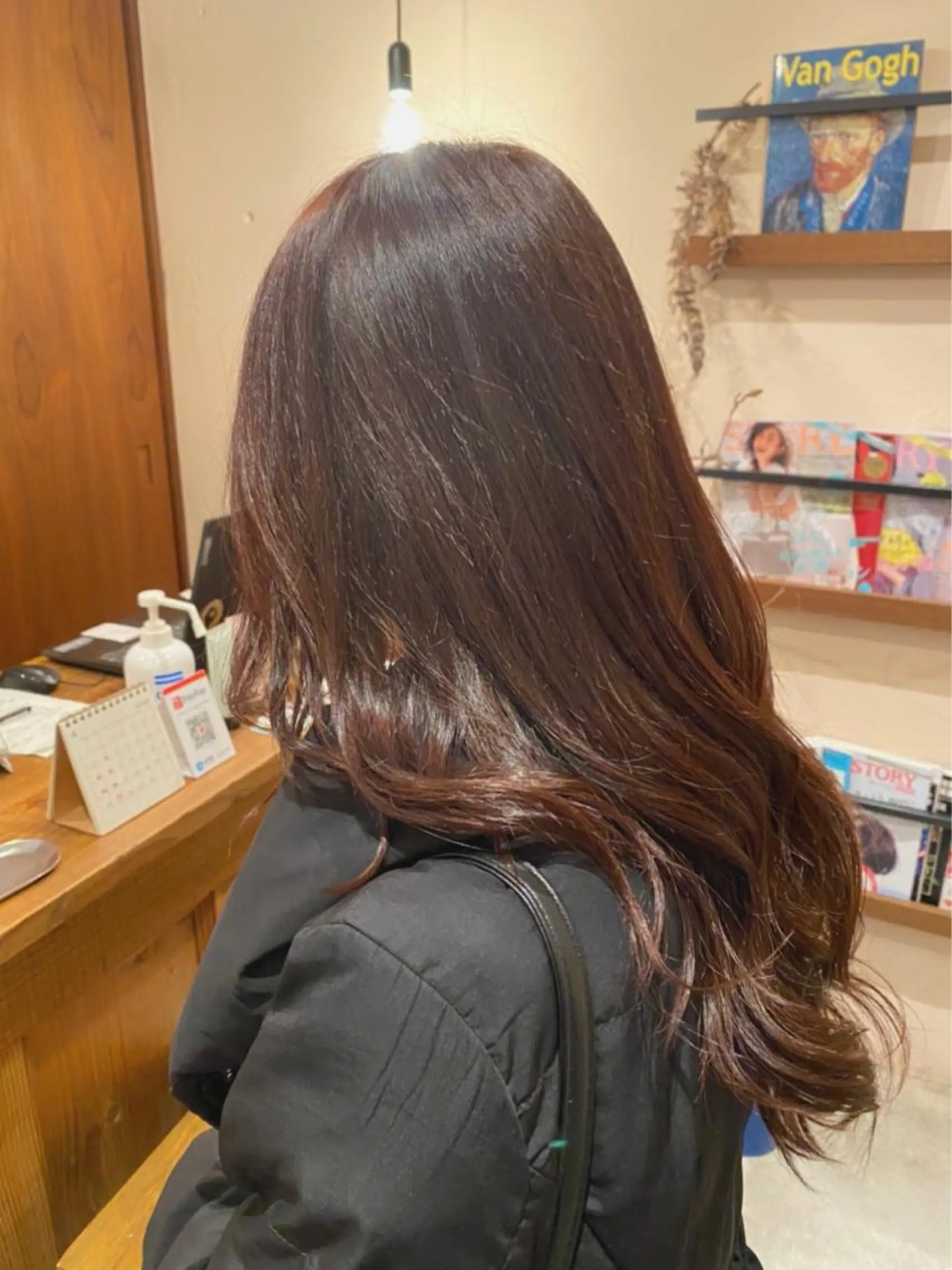 ロング カラー 田中 恭子のヘアスタイル
