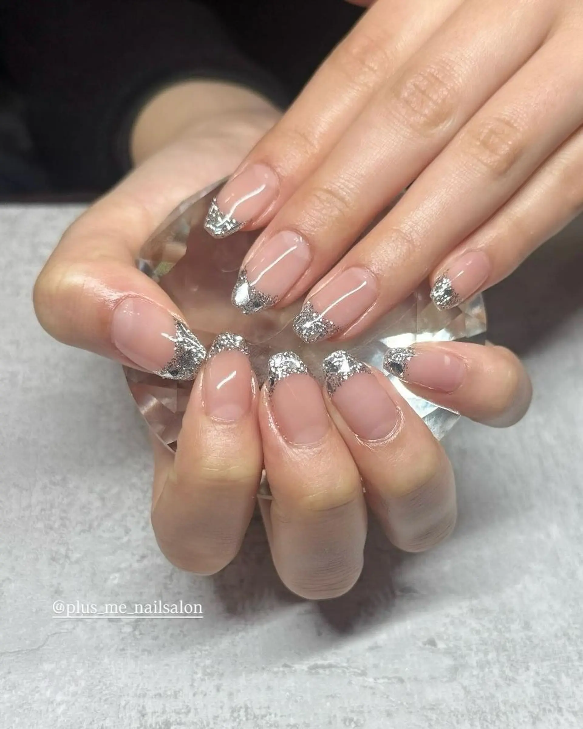 ネイル フレンチネイル ガラスフレンチ 中目黒 Suzukiのネイルデザイン