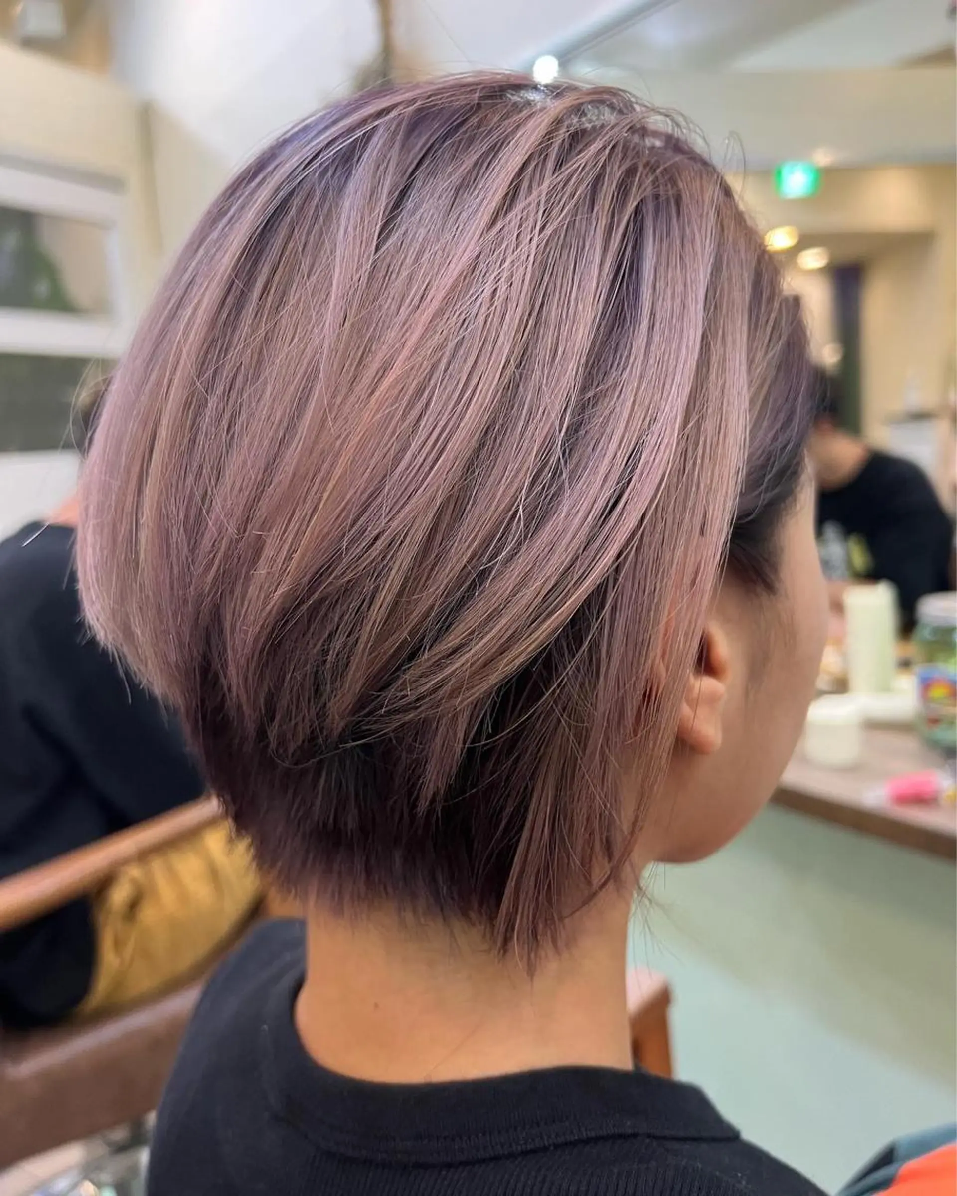 ショート カラー ヘアカラー 鶴見 和美のヘアスタイル