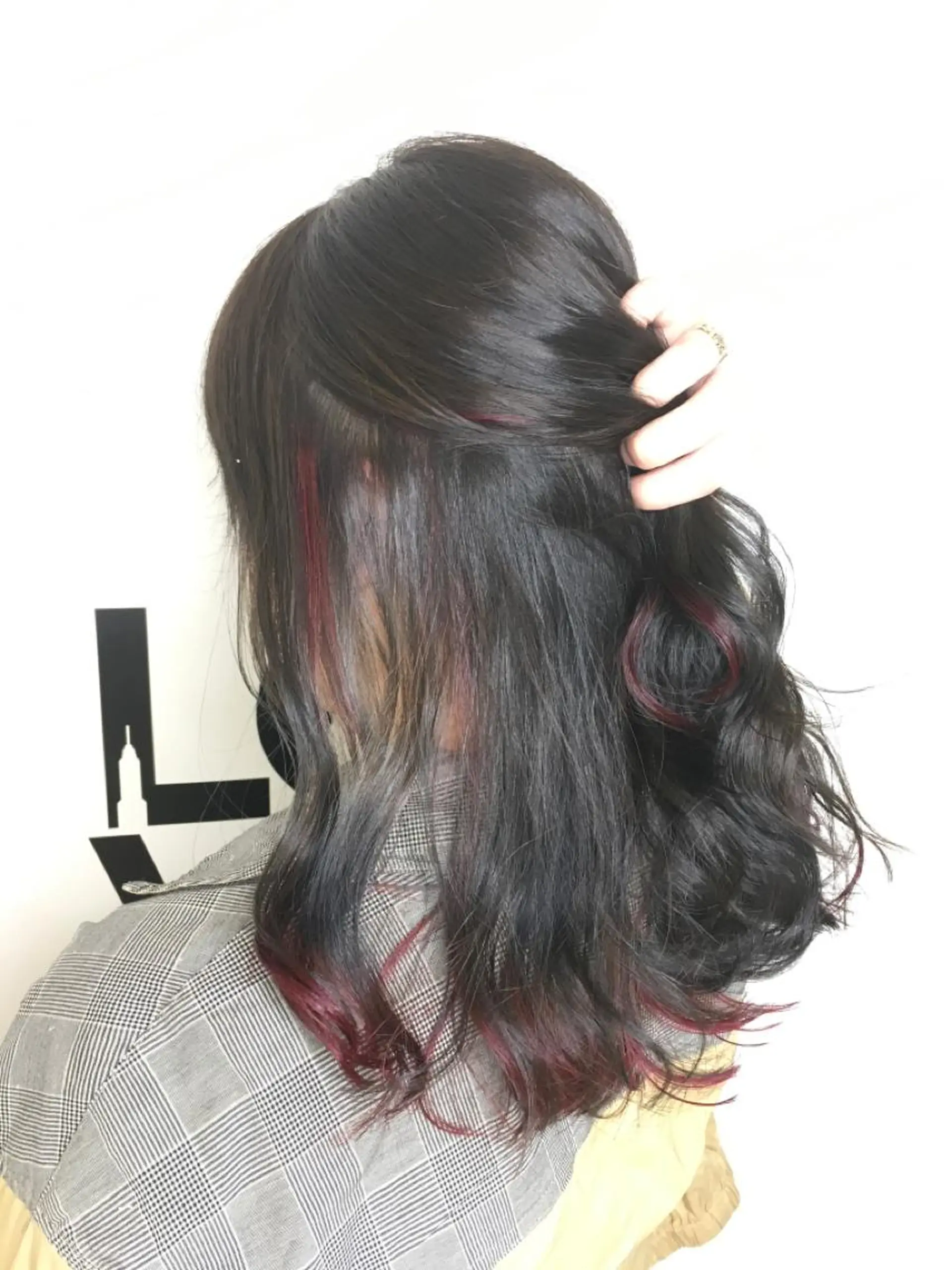 セミロング 特殊カラー/ブリーチ 道満ゆいなのヘアスタイル