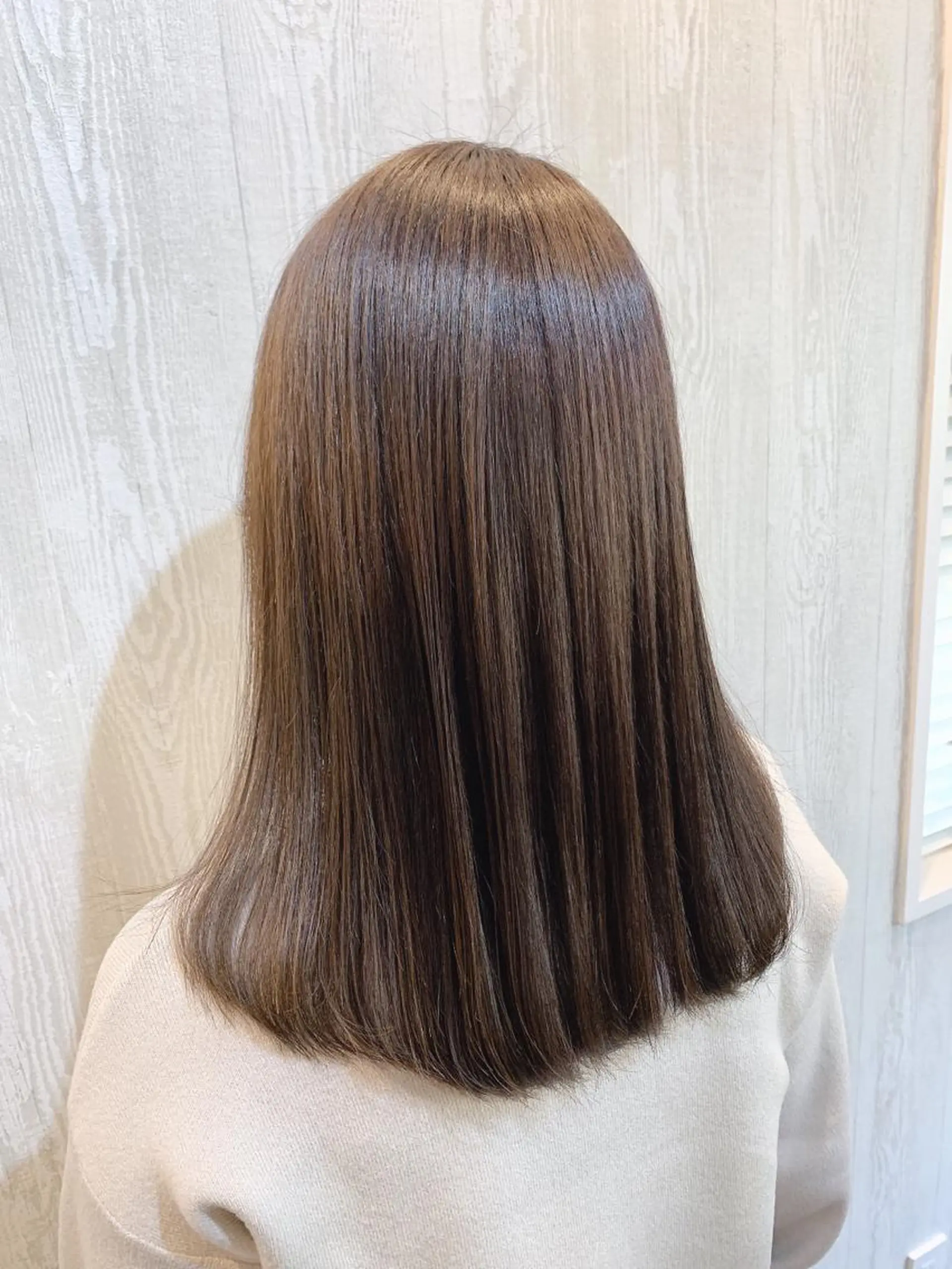 セミロング パーマ ヘアアレンジ ストレートパーマ HUENEST アカデミーサロンのヘアスタイル