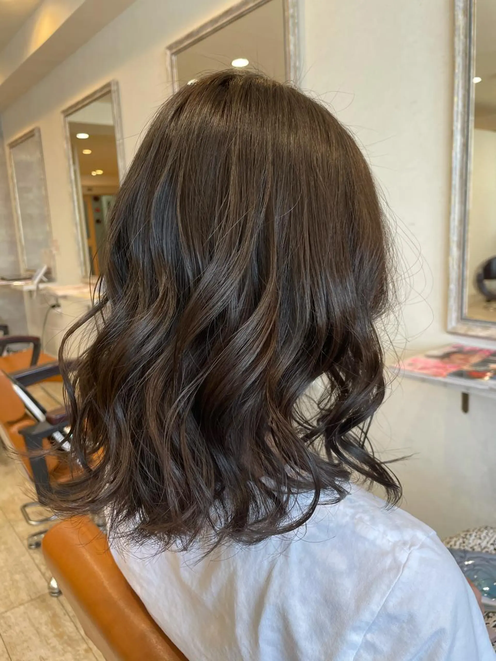ミディアム カラー カット ヘアカラー 小顔/似合わせカット 杉山莉菜のヘアスタイル