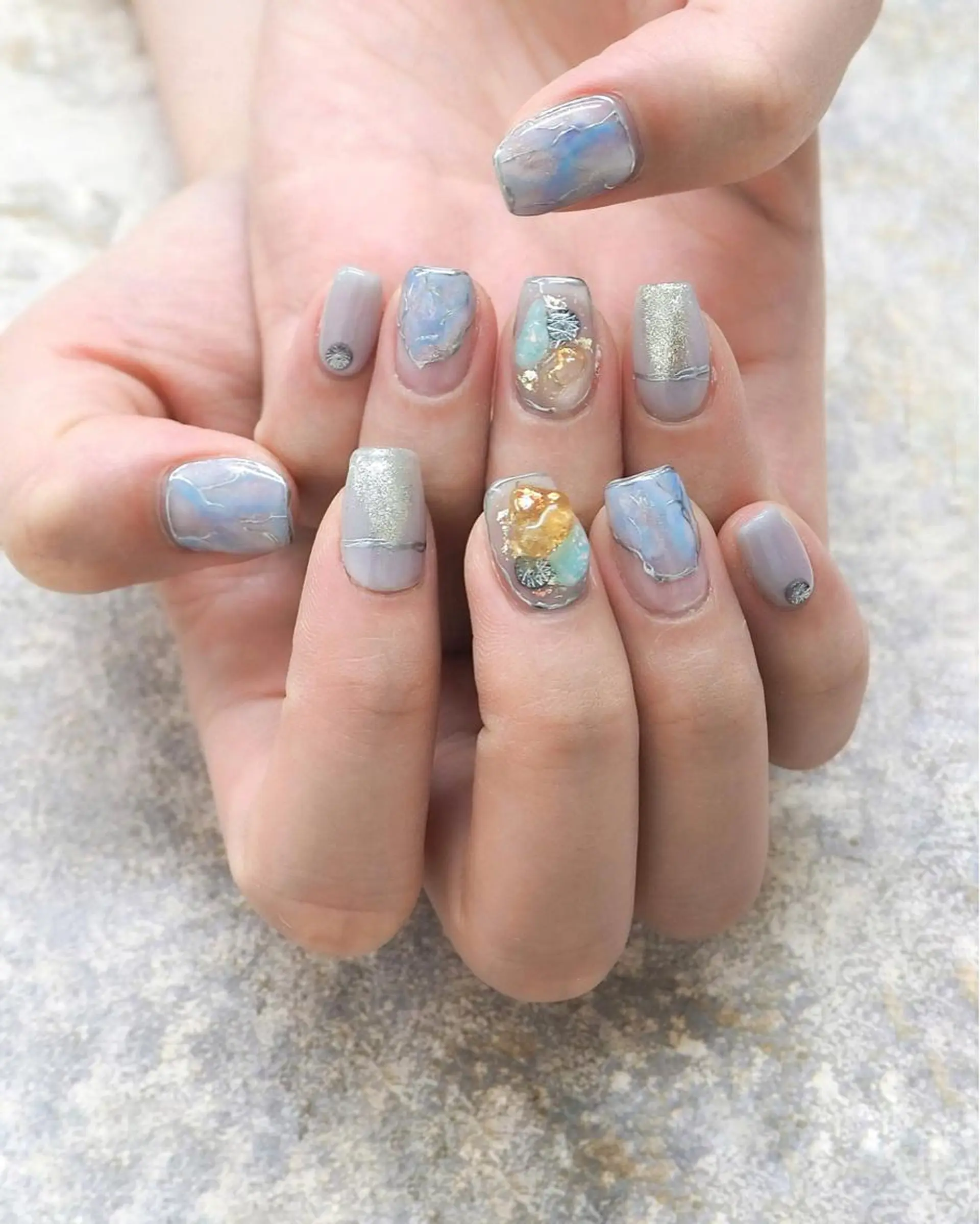 ネイル ハンドネイル Hisaka Mikiのネイルデザイン