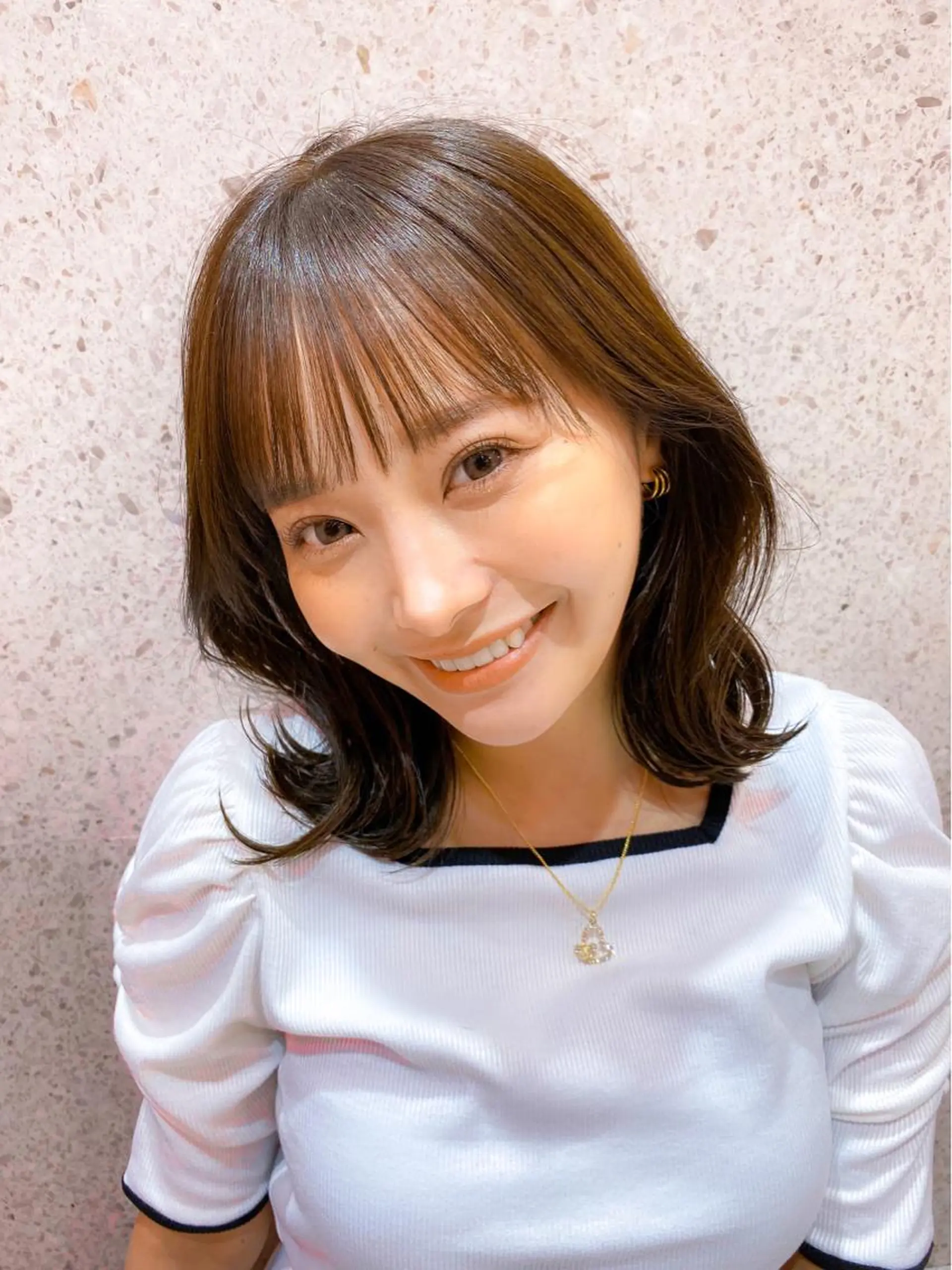 ミディアム カラー シールエクステ ミディアムパーマ ブリーチ ケアブリーチ ダブルカラー カット ヘアカラー トリートメント 新宿/韓国風レイヤー 髪質改善/渋谷直樹のヘアスタイル