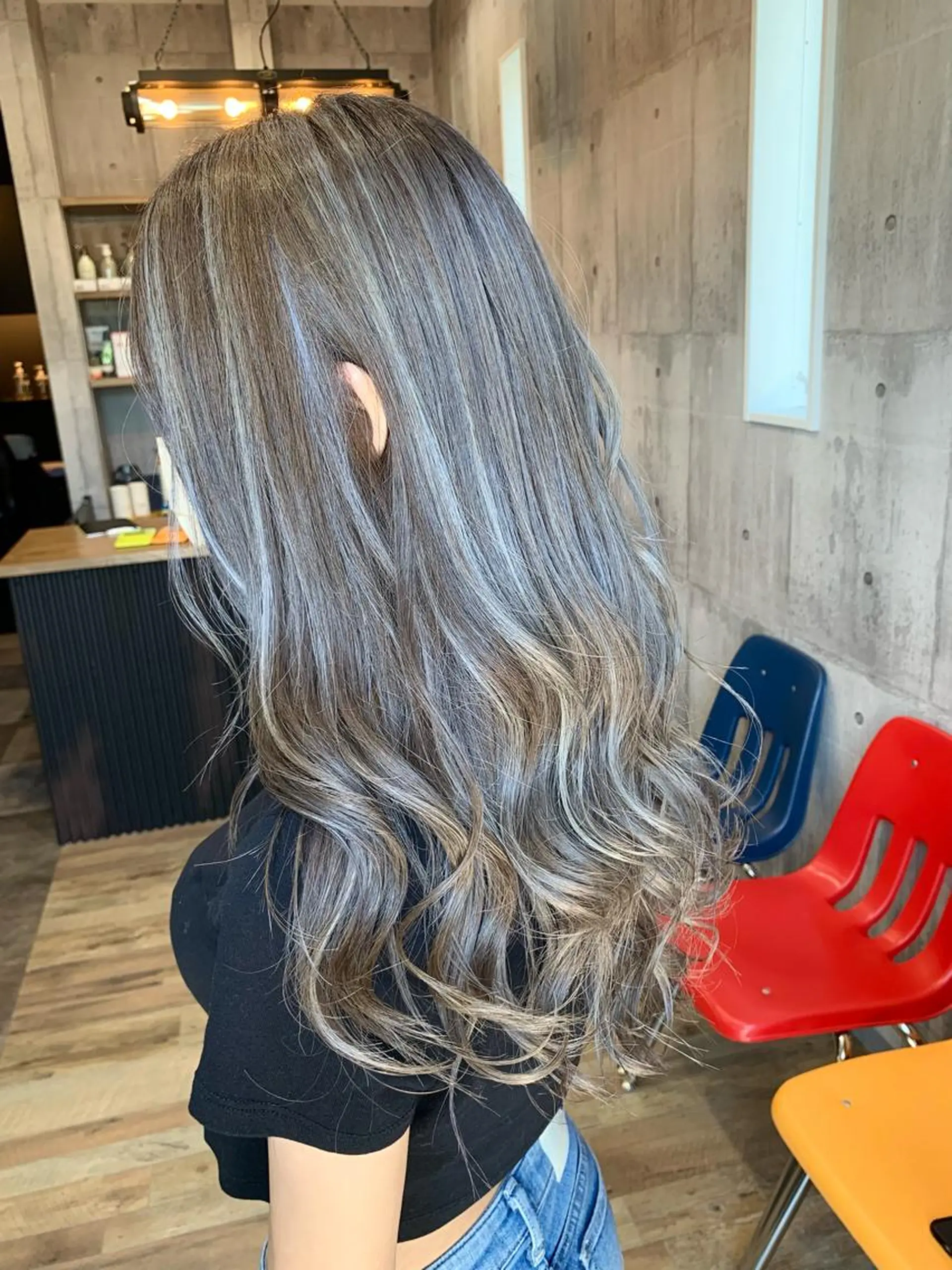 ロング ハイライト yoshihara yuukiのヘアスタイル