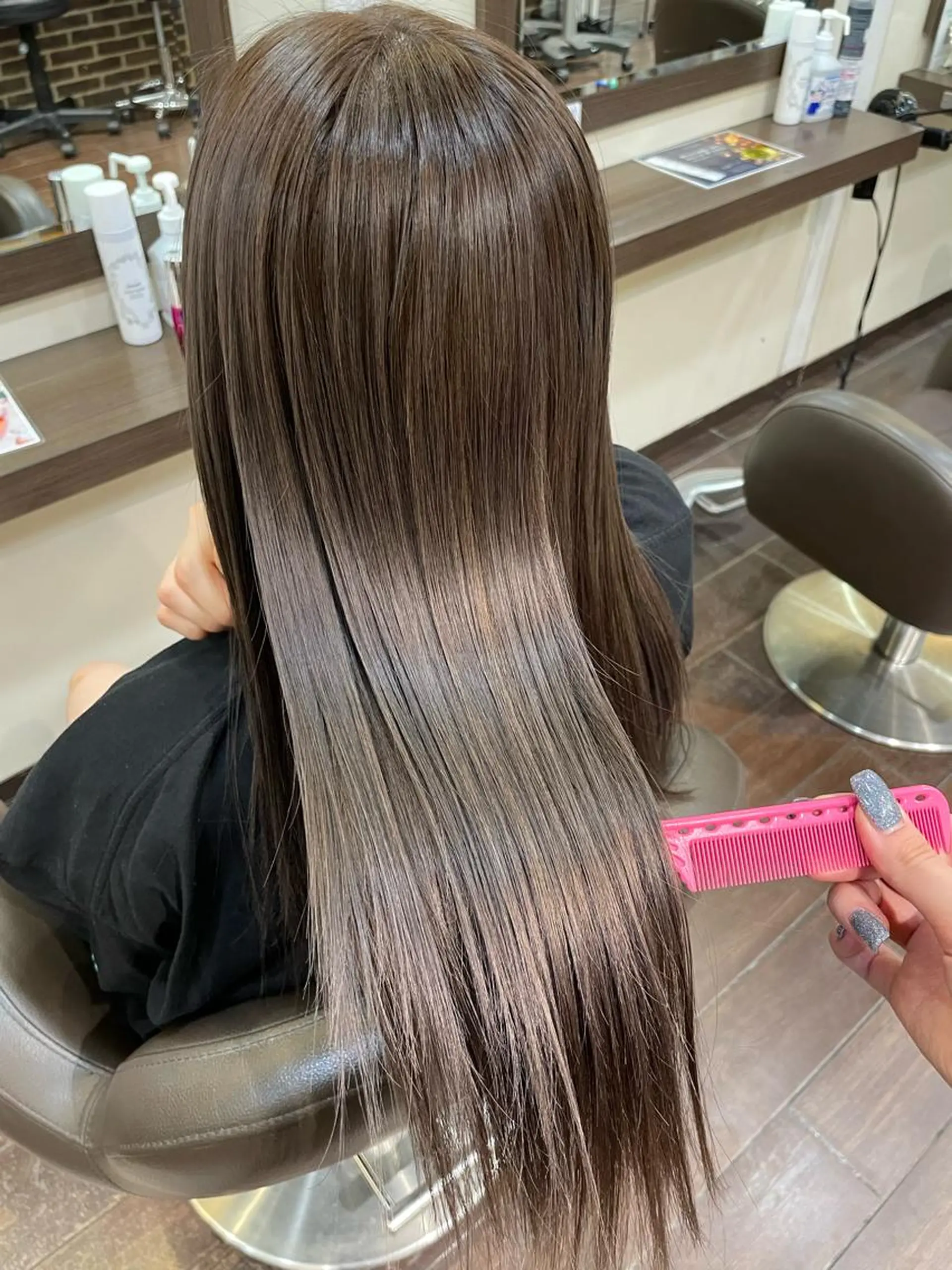 セミロング 個性派ネイル 🌼 ハルカ ♡の眉毛・アイブロウイメージ