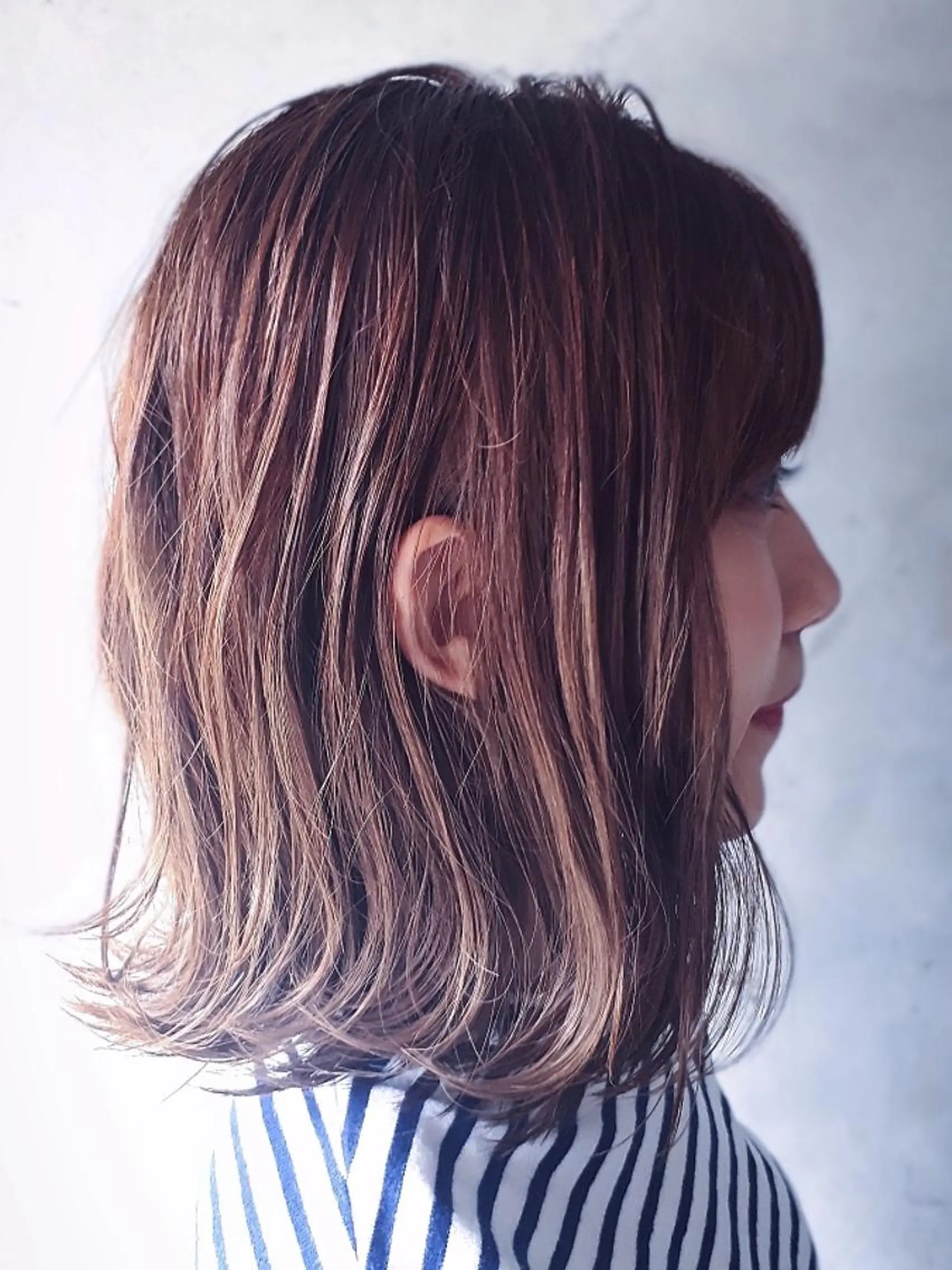 ミディアム カラー 君野 彰治のヘアスタイル