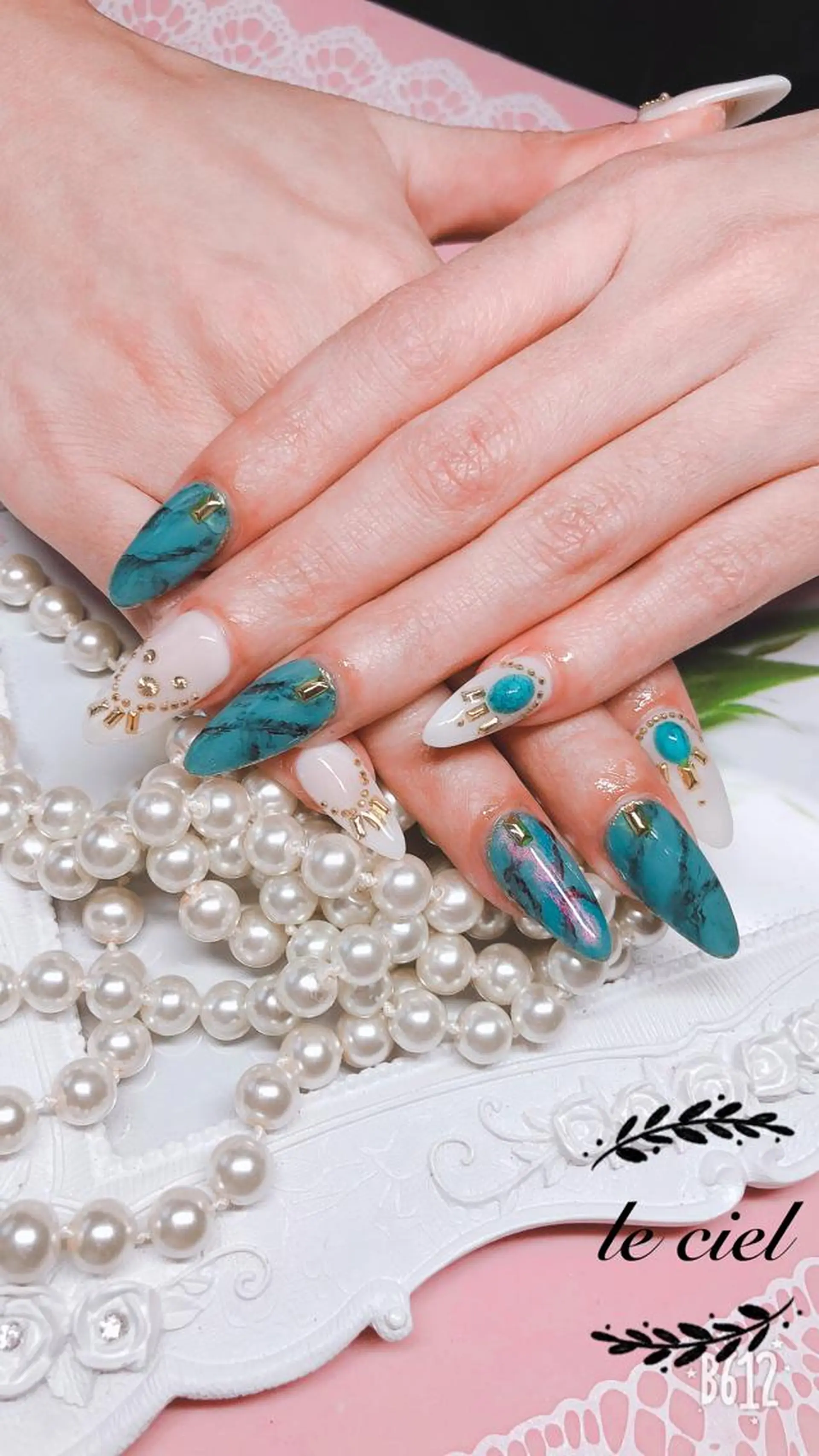 ネイル Naka Rieのネイルデザイン