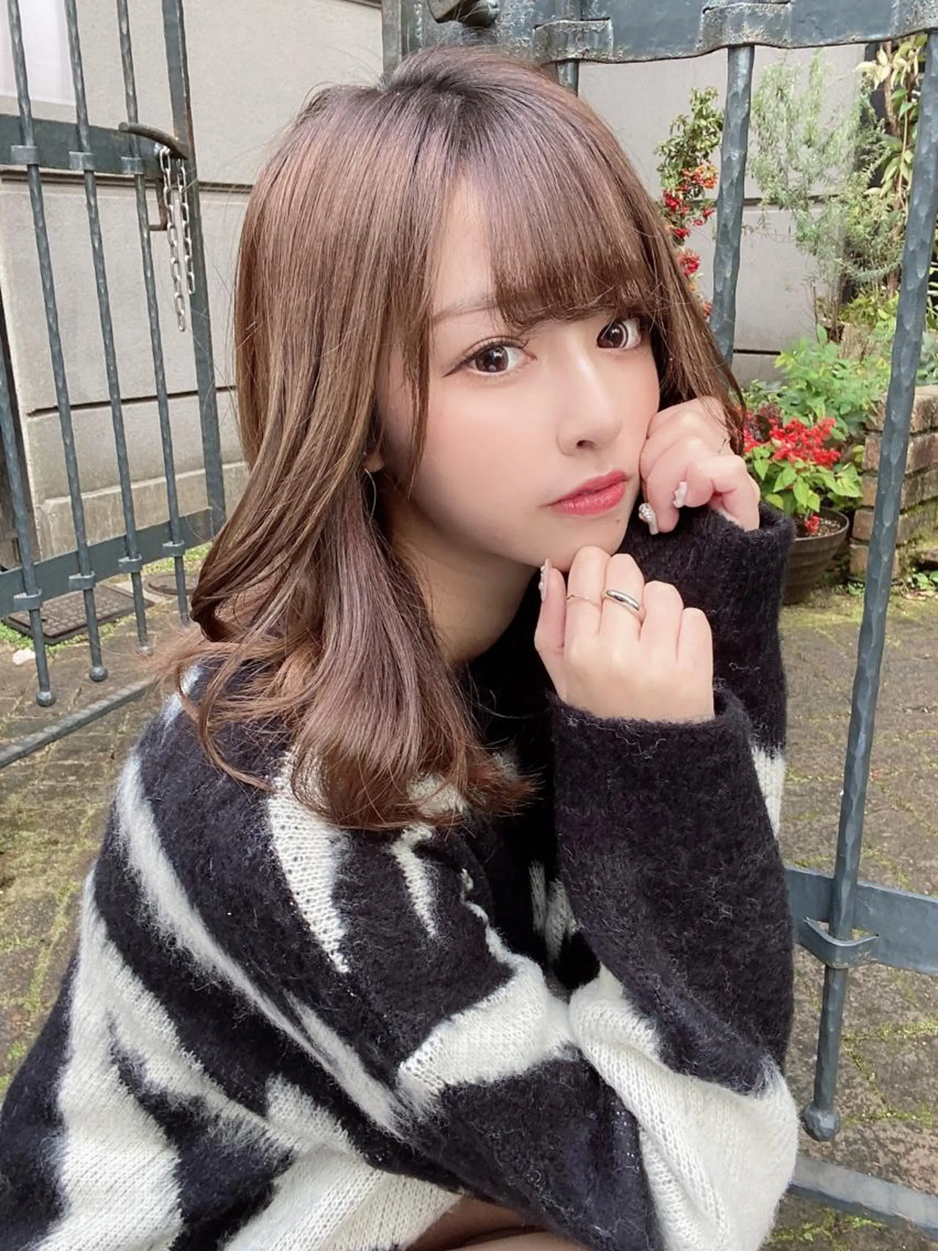 セミロング カラー バレイヤージュ ブリーチ ケアブリーチ ダブルカラー ハイライトカラー ヘアカラー トリートメント 新宿✨顔周りカット 韓国ヘア/坂本亜裟海のヘアスタイル