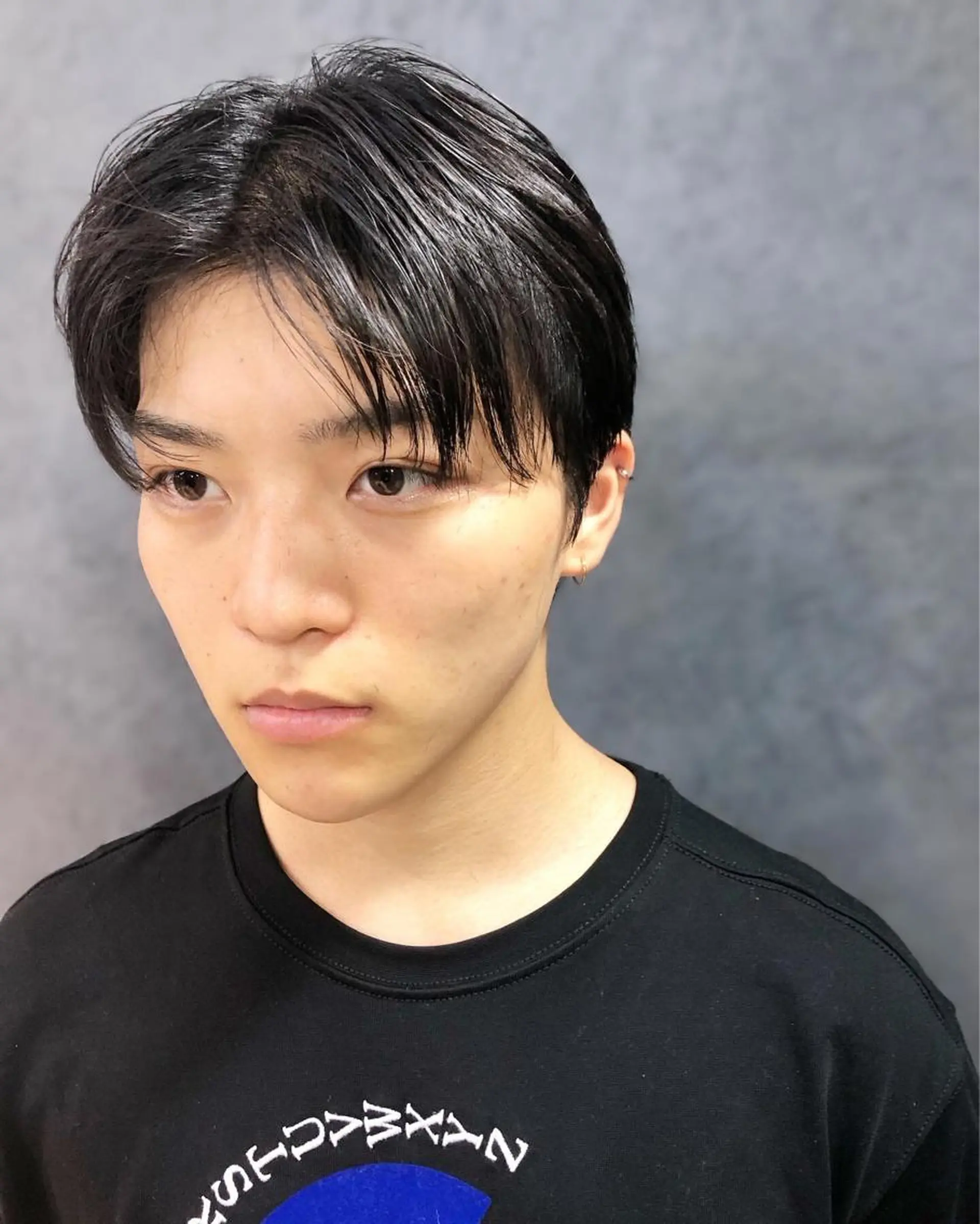 ヘアアレンジ メンズ センターパート メンズ韓国風 カット トリートメント ヘアセット メンズ特化✂️栗原 侑也のヘアスタイル