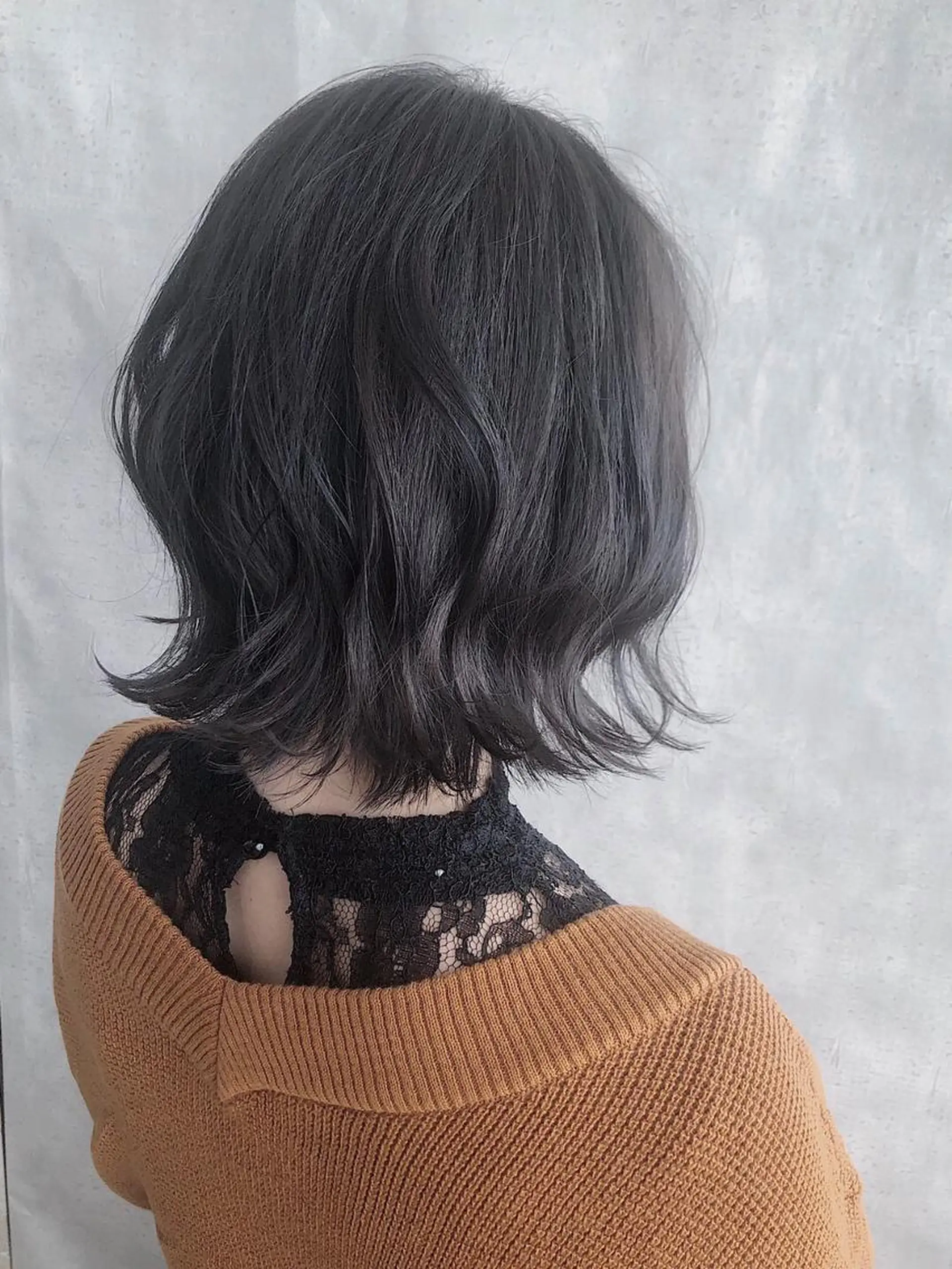ショート カラー MOU namba ムウナンバのヘアスタイル