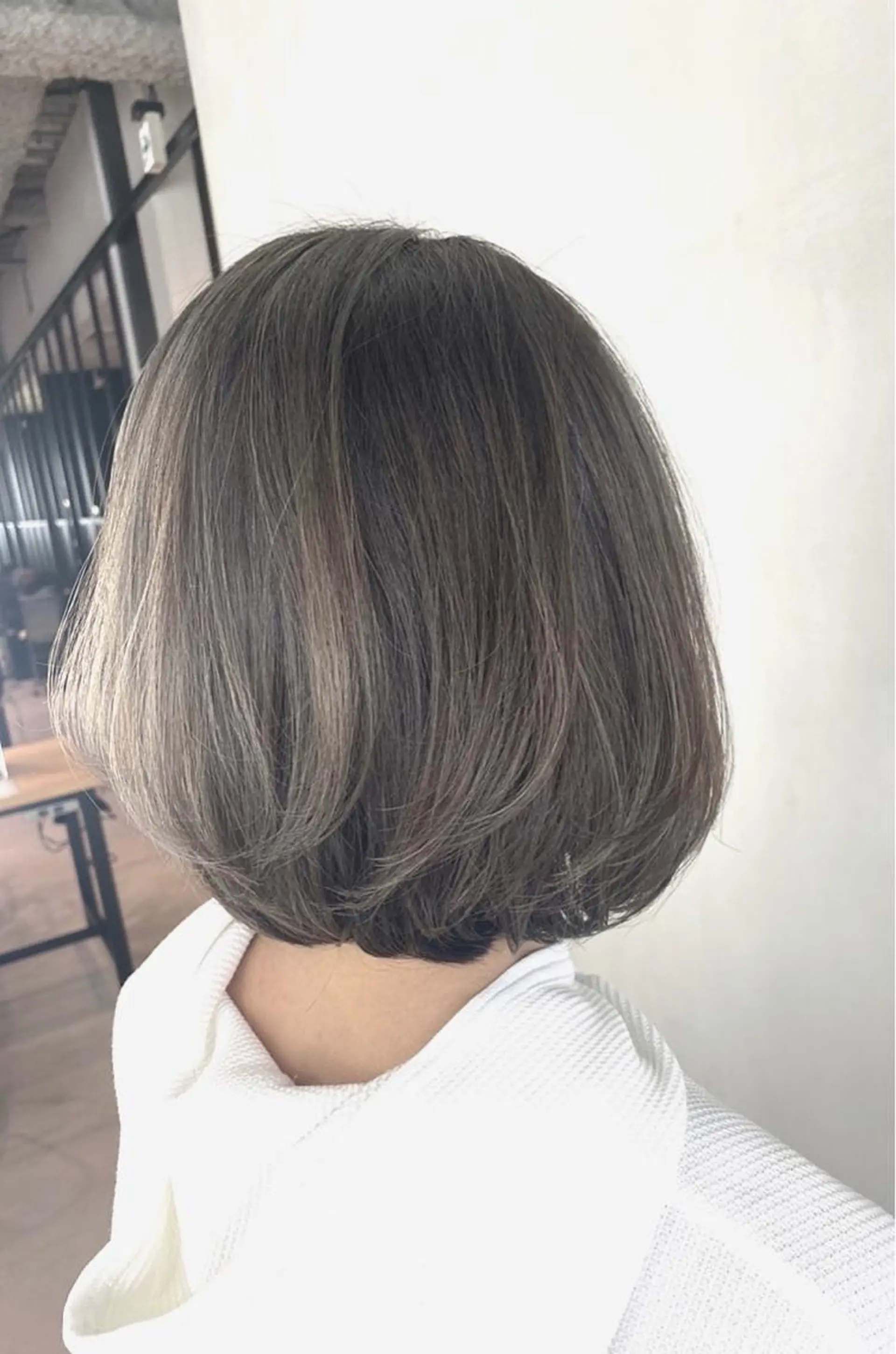カラー ハイライトカラー MUK ムクのヘアスタイル