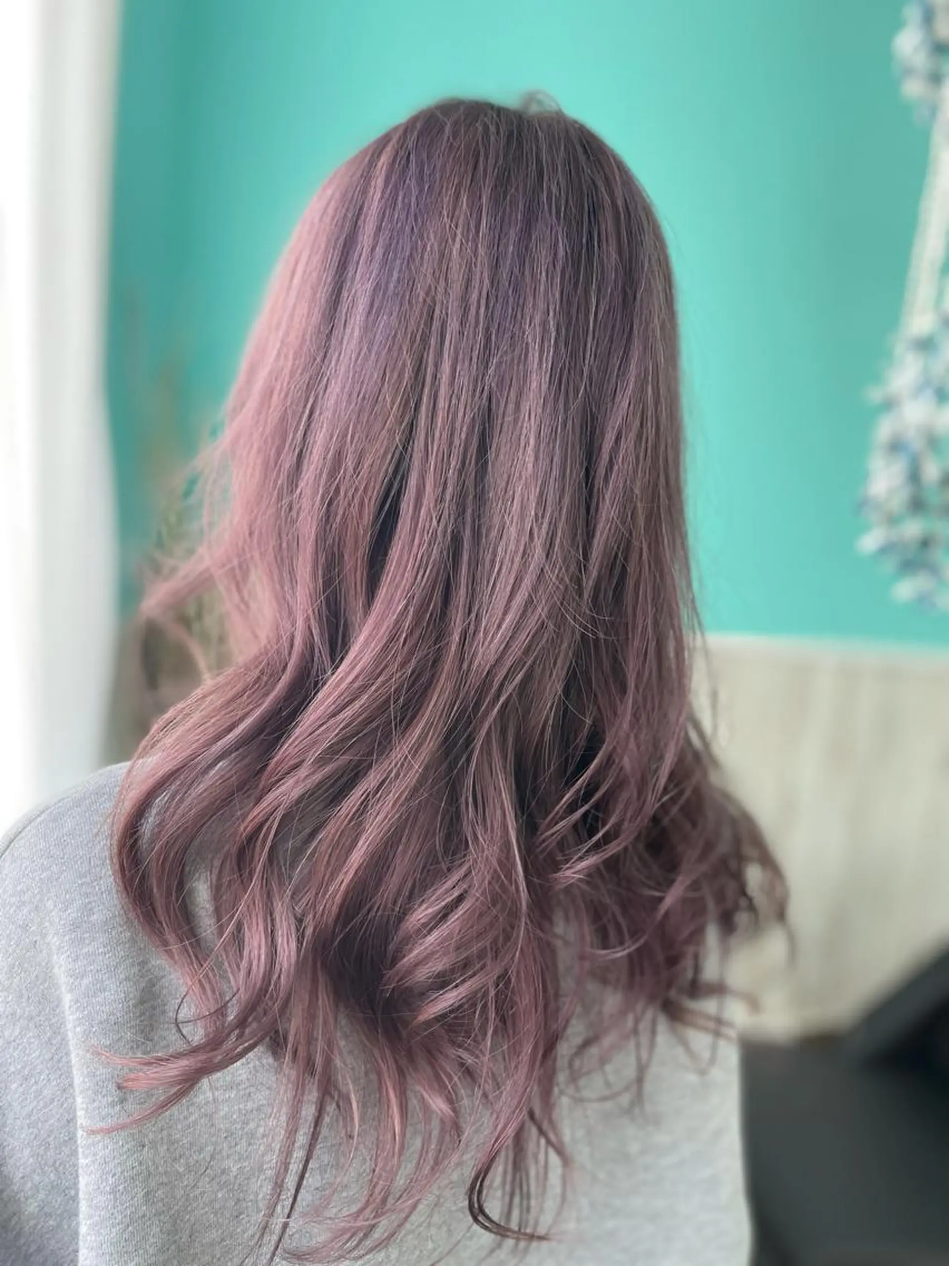 ロング ヘアカラー トリートメント 🐆アンドウ チカコ🦓のヘアスタイル