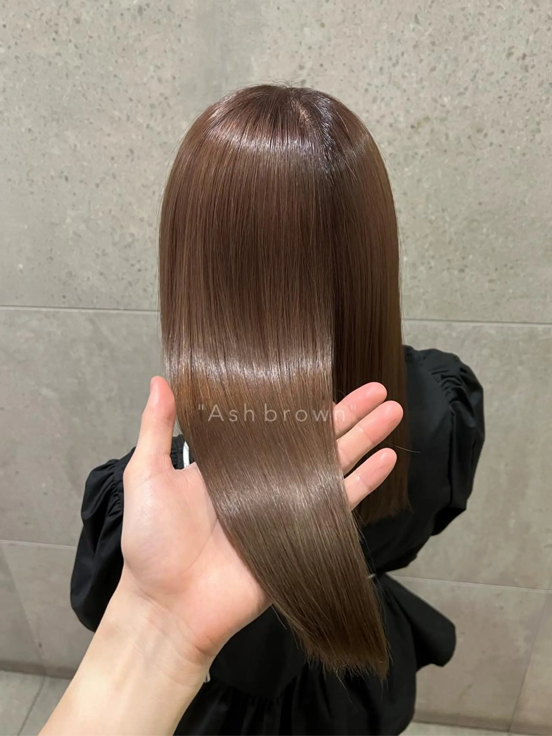 ミディアム カラー アッシュ アッシュブラウン ブラウンカラー レイヤーカット／ 髪質改善✨山中優のヘアスタイル