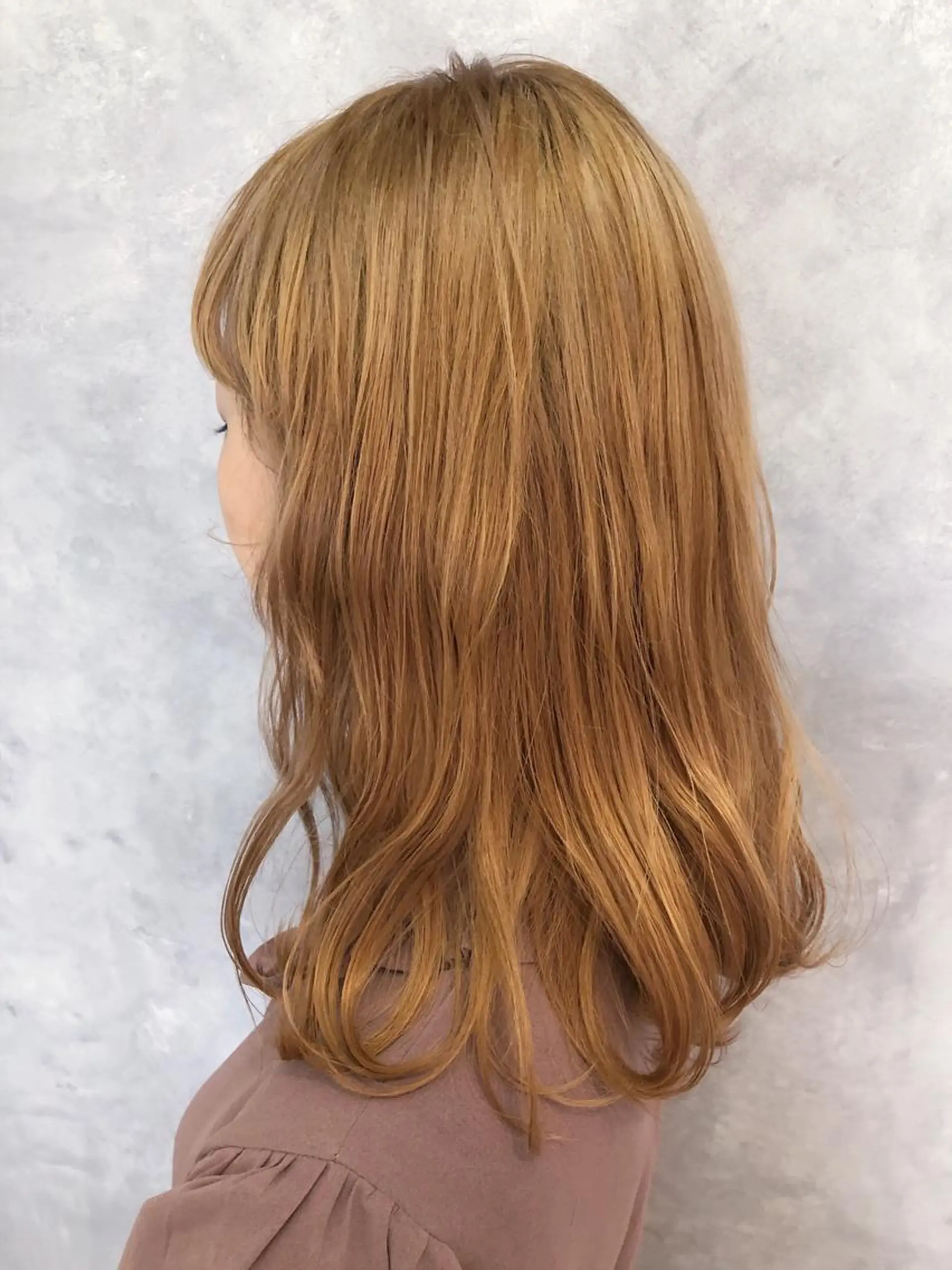 セミロング カラー ヘアカラー トリートメント 五月女 隼人のヘアスタイル