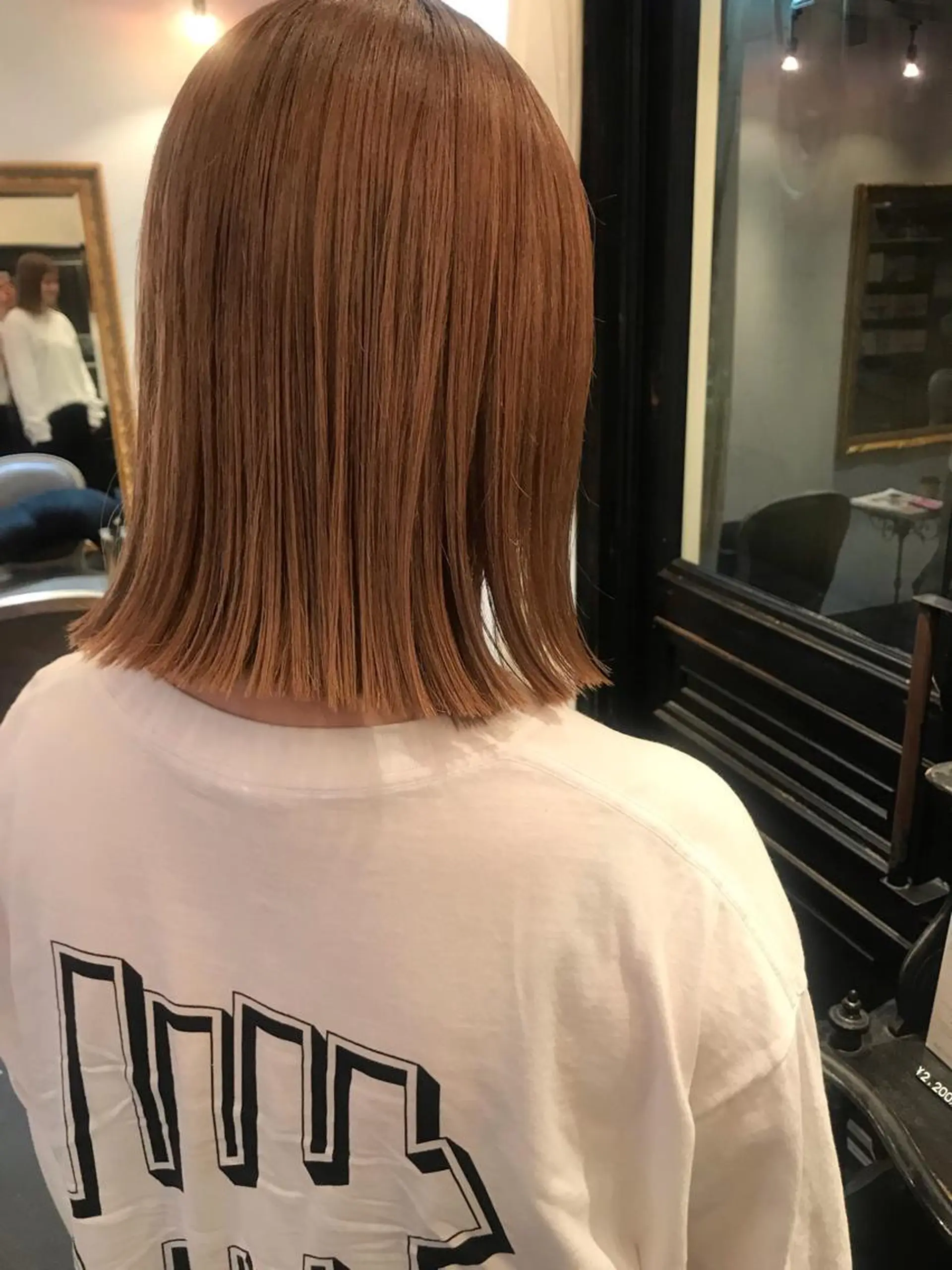 ミディアム カラー tonari 梅田、中崎町のヘアスタイル