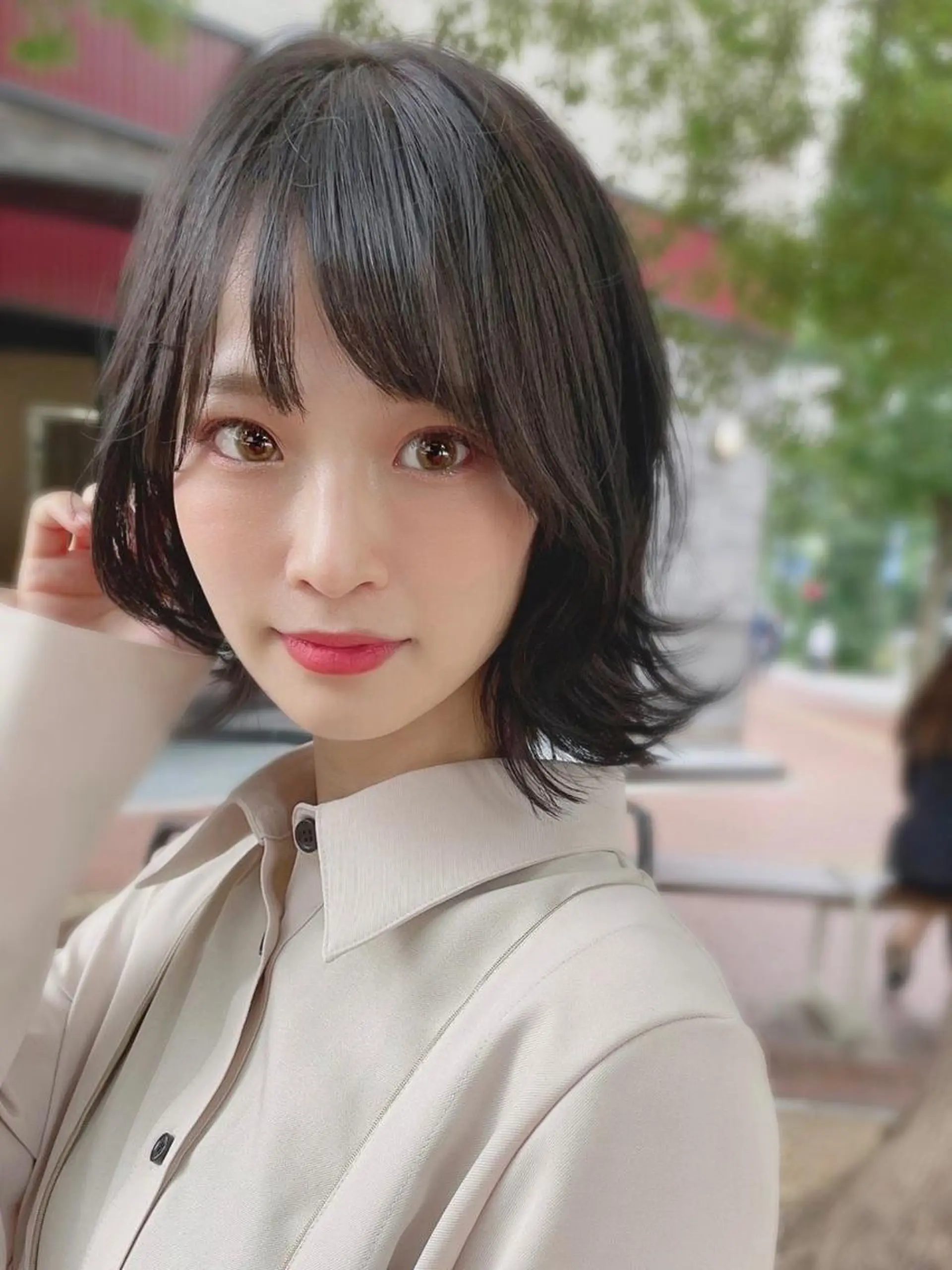 ミディアム アッシュ エギョモリ フレンチガーリー 髪質改善 韓国風ヘア 公式 Ease by amble luxeのヘアスタイル