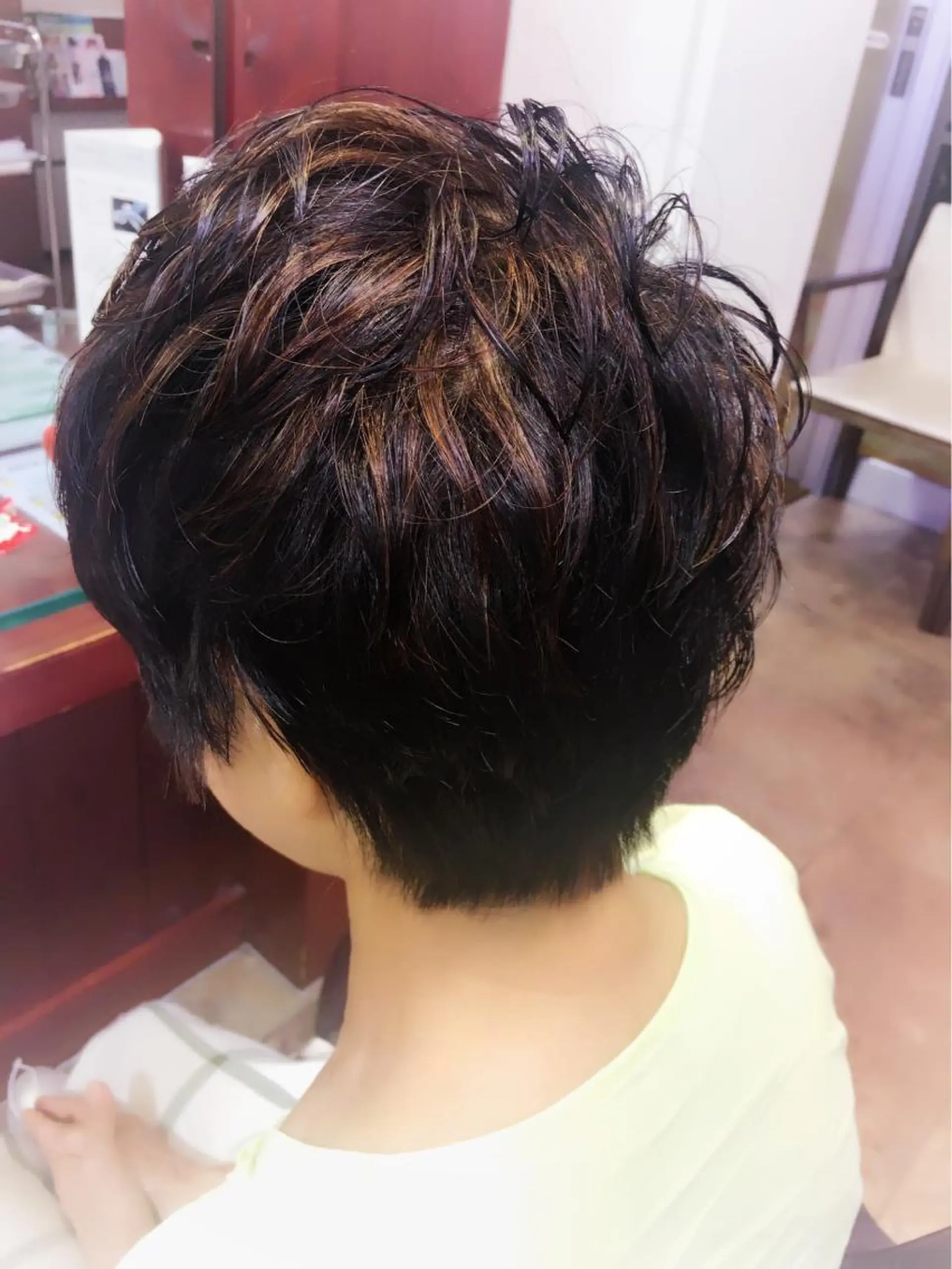 カラー デザインカラー ハイライトカラー 星 沙織のヘアスタイル