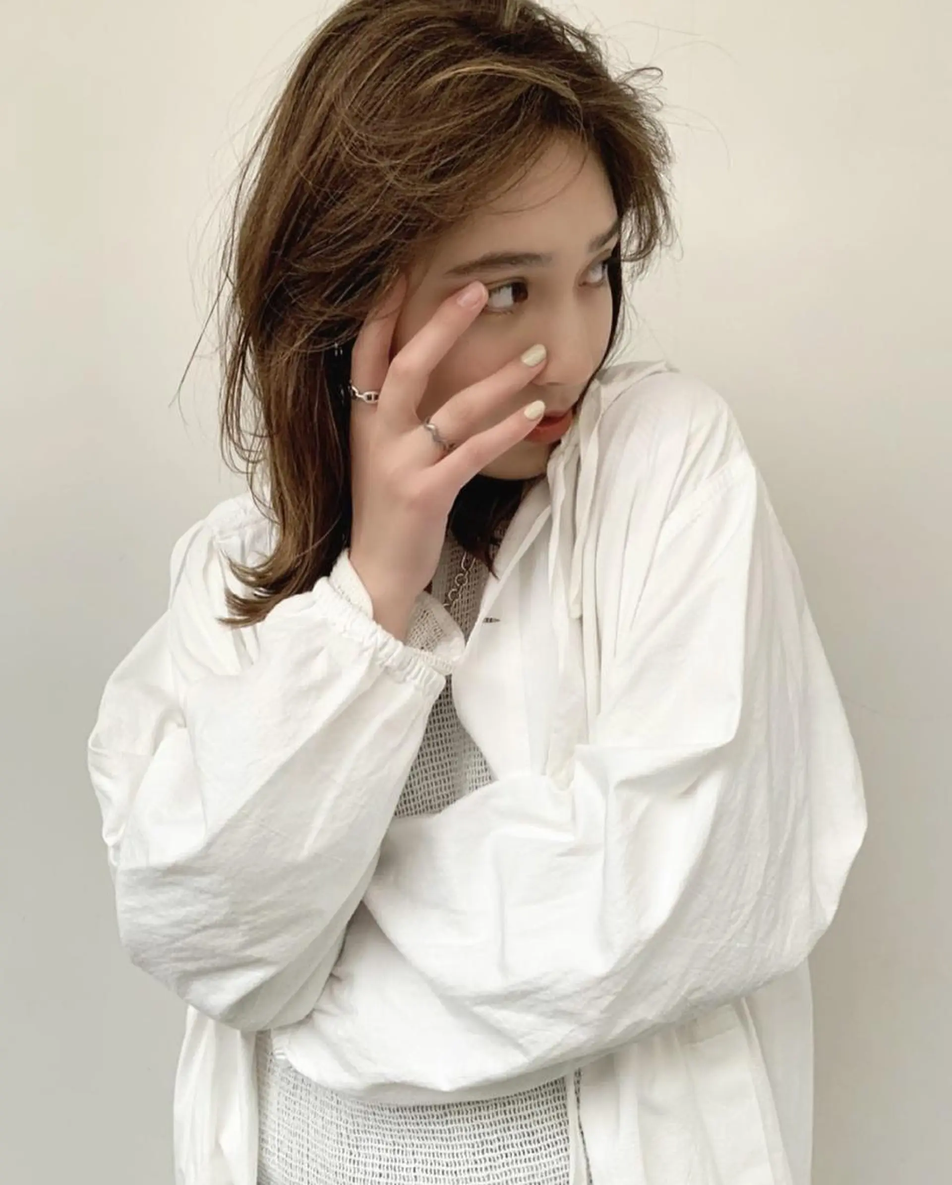 ミディアム パーマ カラー ミディアムパーマ ダブルカラー グラデーションカラー ハイライトカラー イルミナカラー CEINE PATHのヘアスタイル