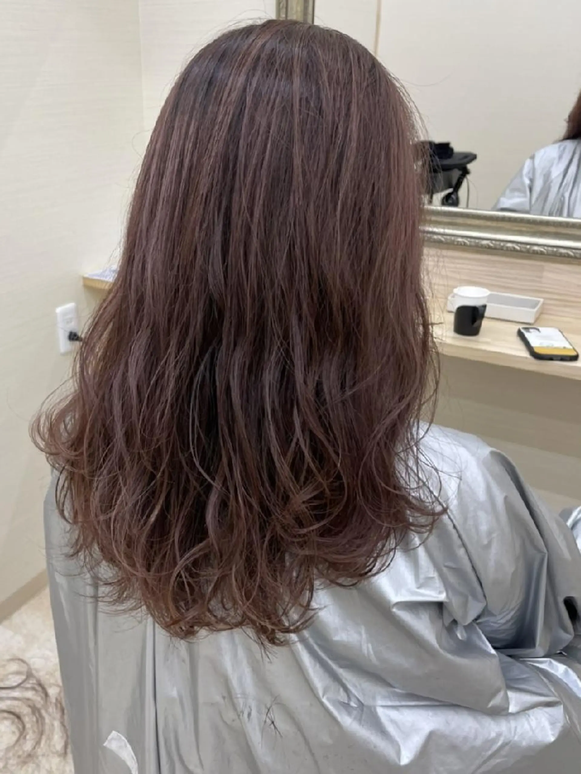 カラー . NANAのヘアスタイル