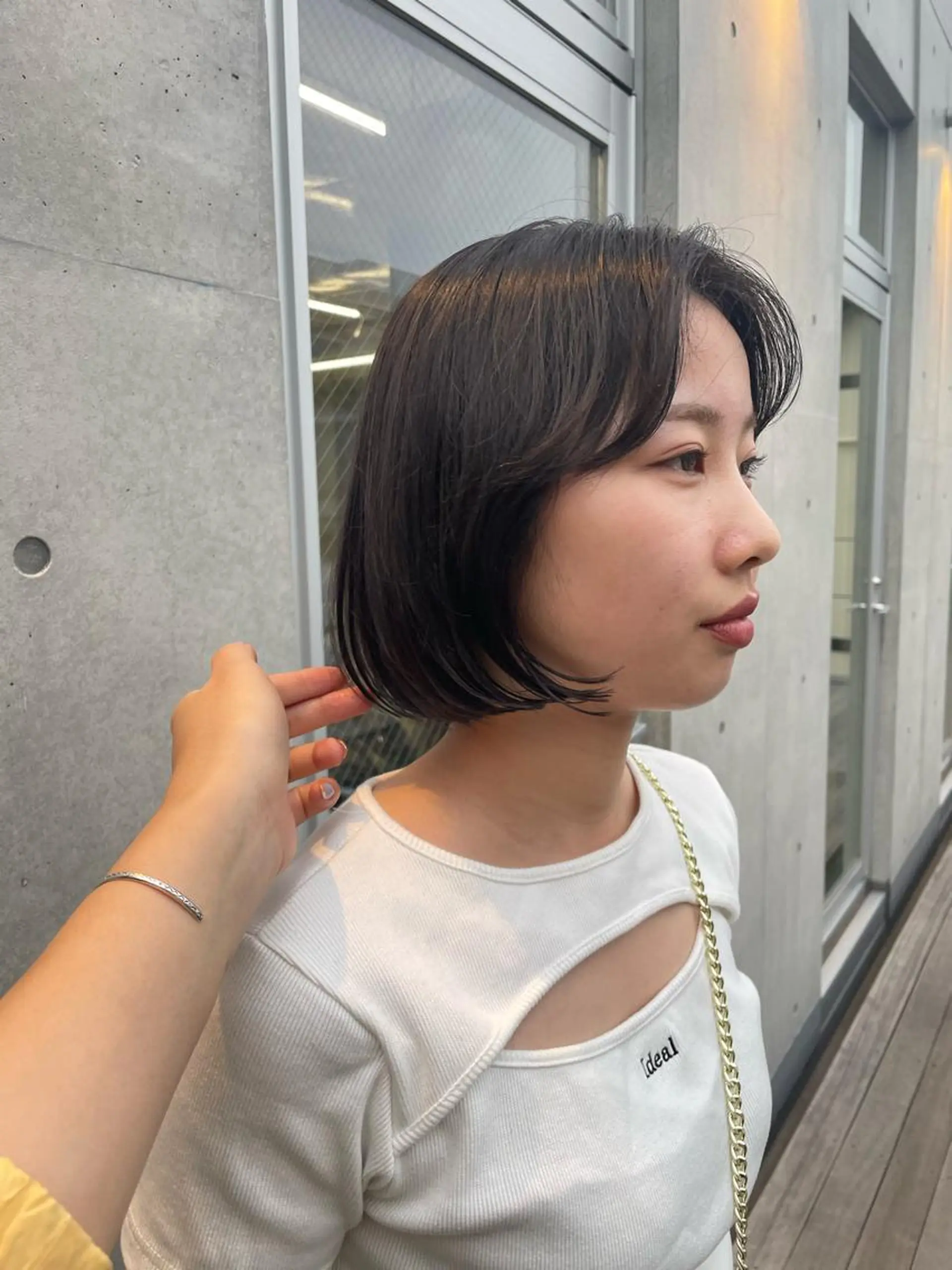 ミディアム カラー カット 佐伯 和佳のヘアスタイル