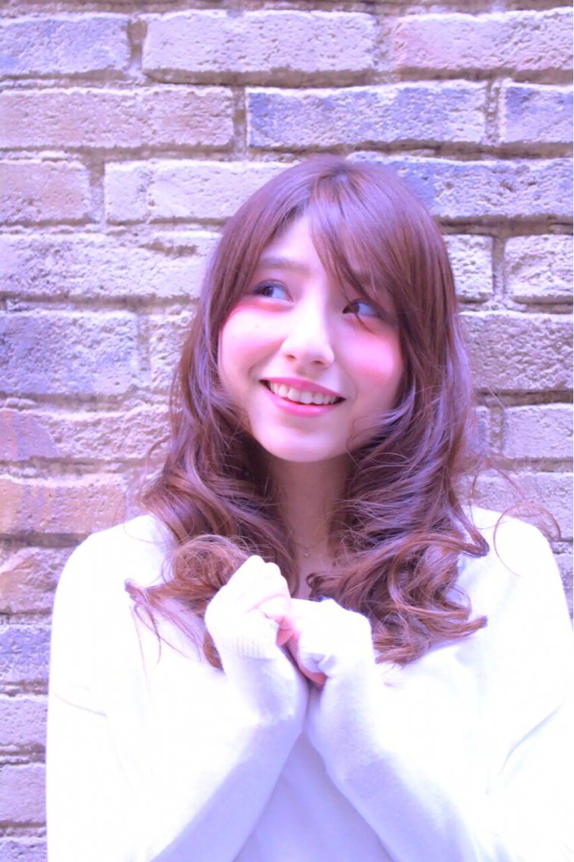 セミロング ロング カラー パーマ アッシュ ベージュカラー fhami 店長 髪質改善　DAITOのヘアスタイル