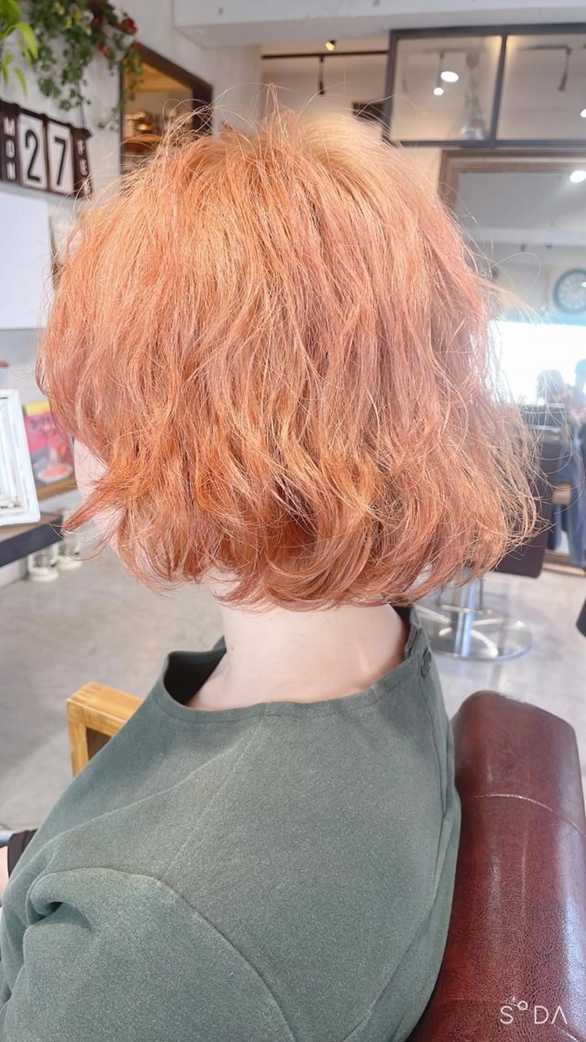 ショート カラー パーマ Calenda/ パーソナル美髪サロンのヘアスタイル