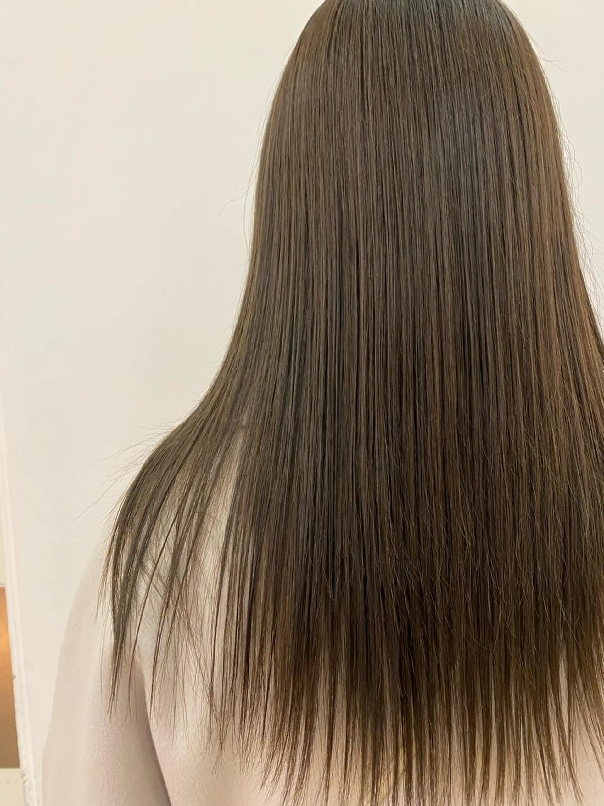 ロング カラー 🫧タカムラ ユカ/ 金沢文庫🫧のヘアスタイル