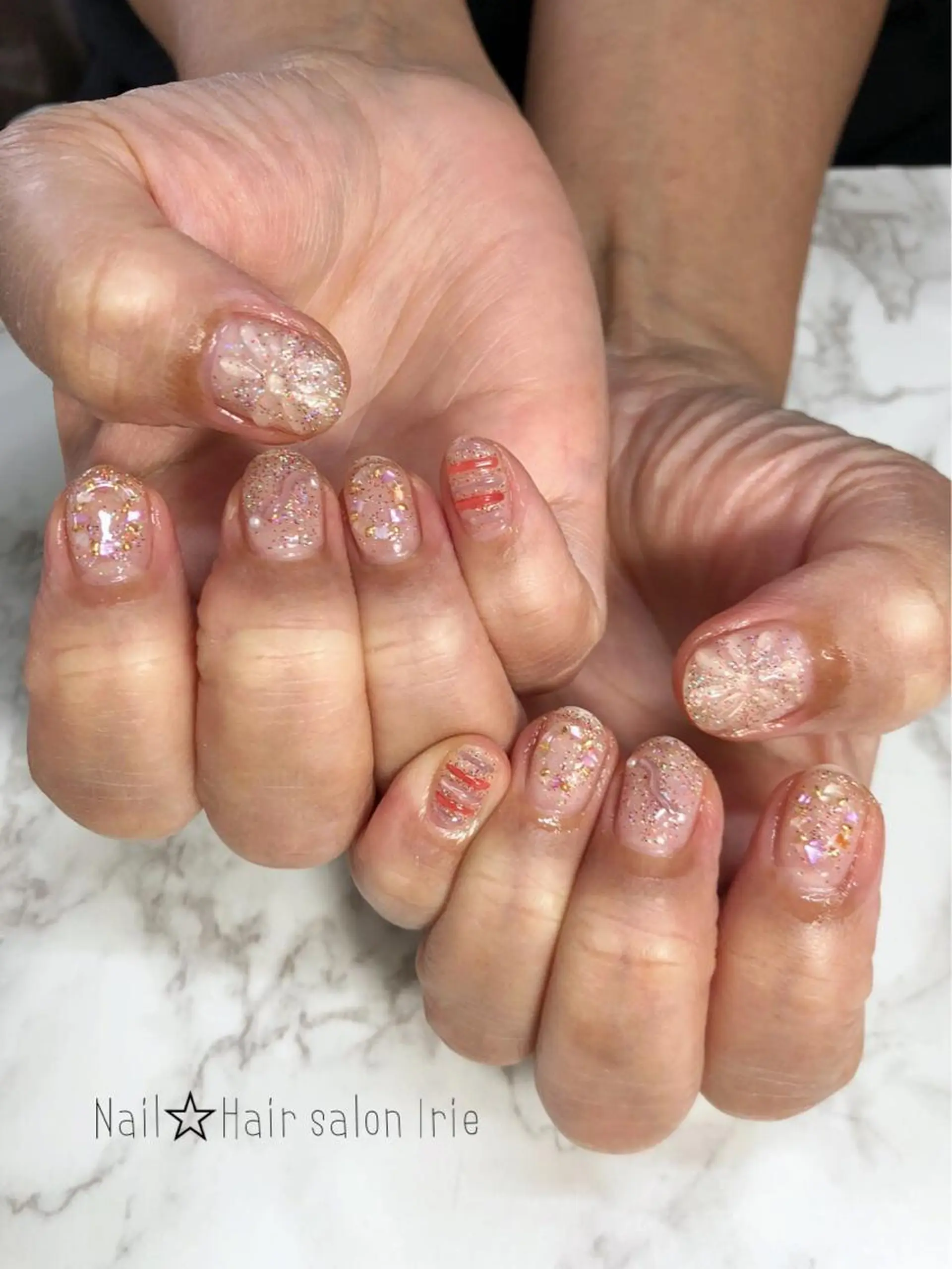 ネイル ハンドネイル 與儀 知佳のネイルデザイン