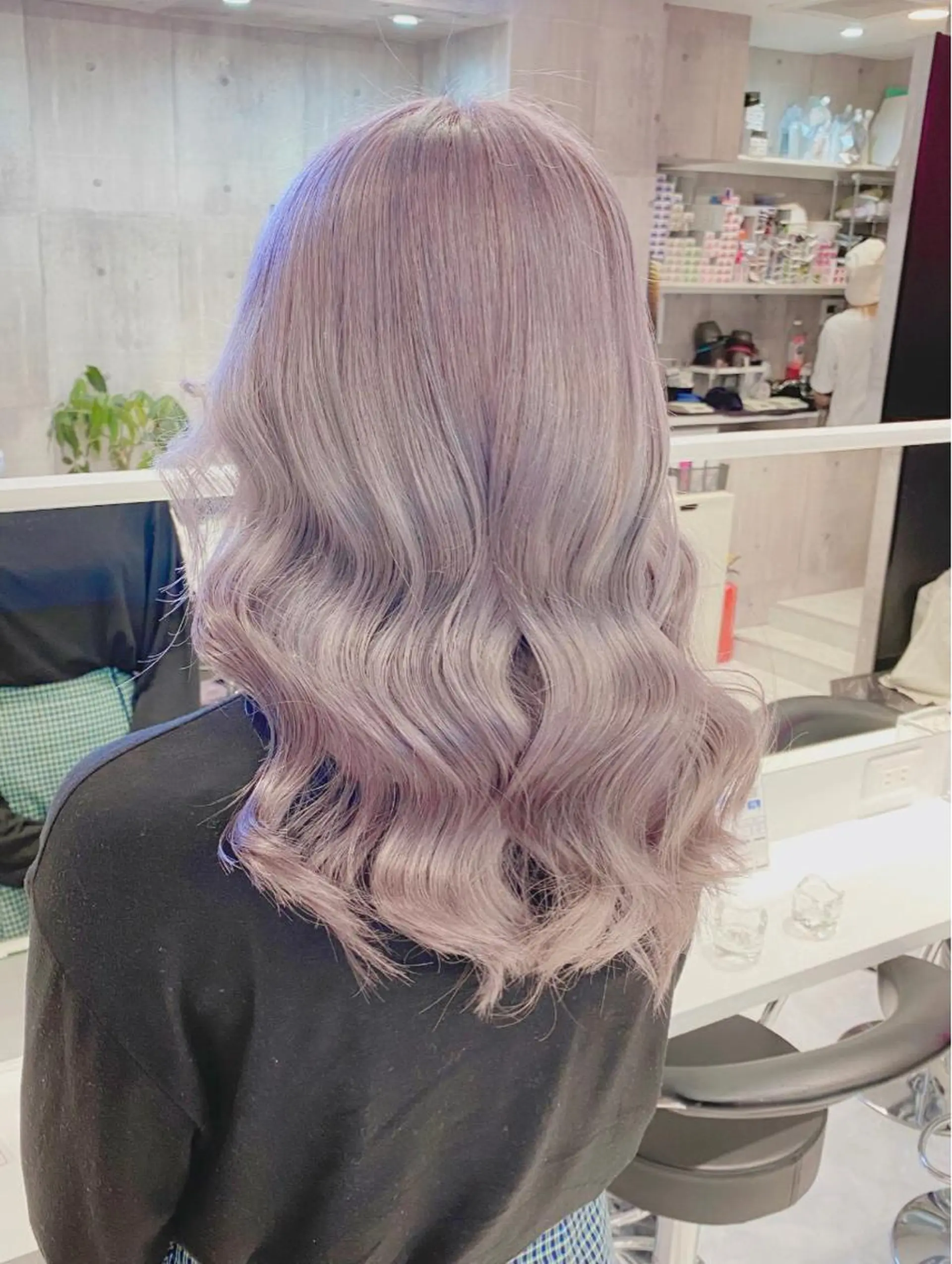 ロング カラー ヘアアレンジ ヘアカラー トリートメント ヘアセット 🩶【推しハイトーン 】yuzu🩶のヘアスタイル